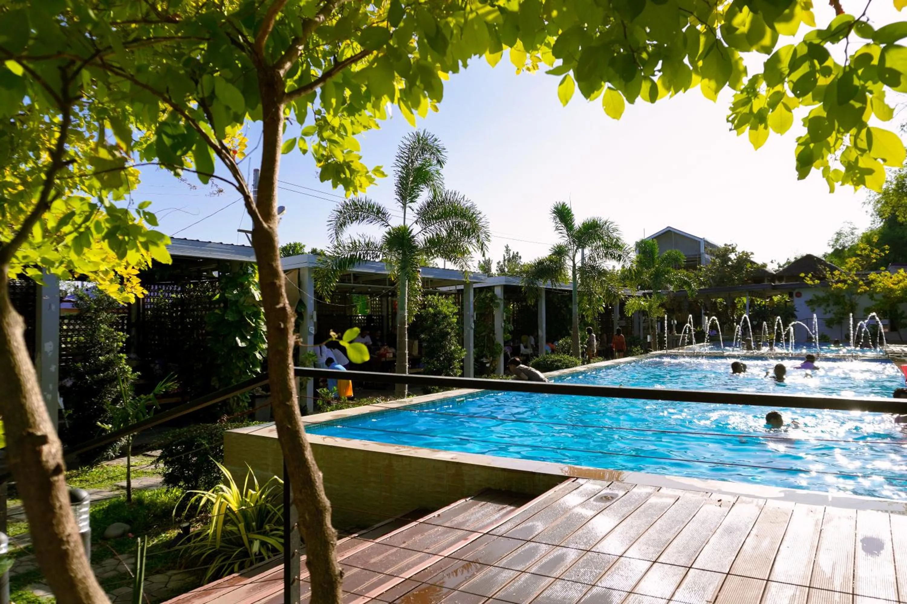 Swimming pool in Urban Oasis Resort, Tarlac
