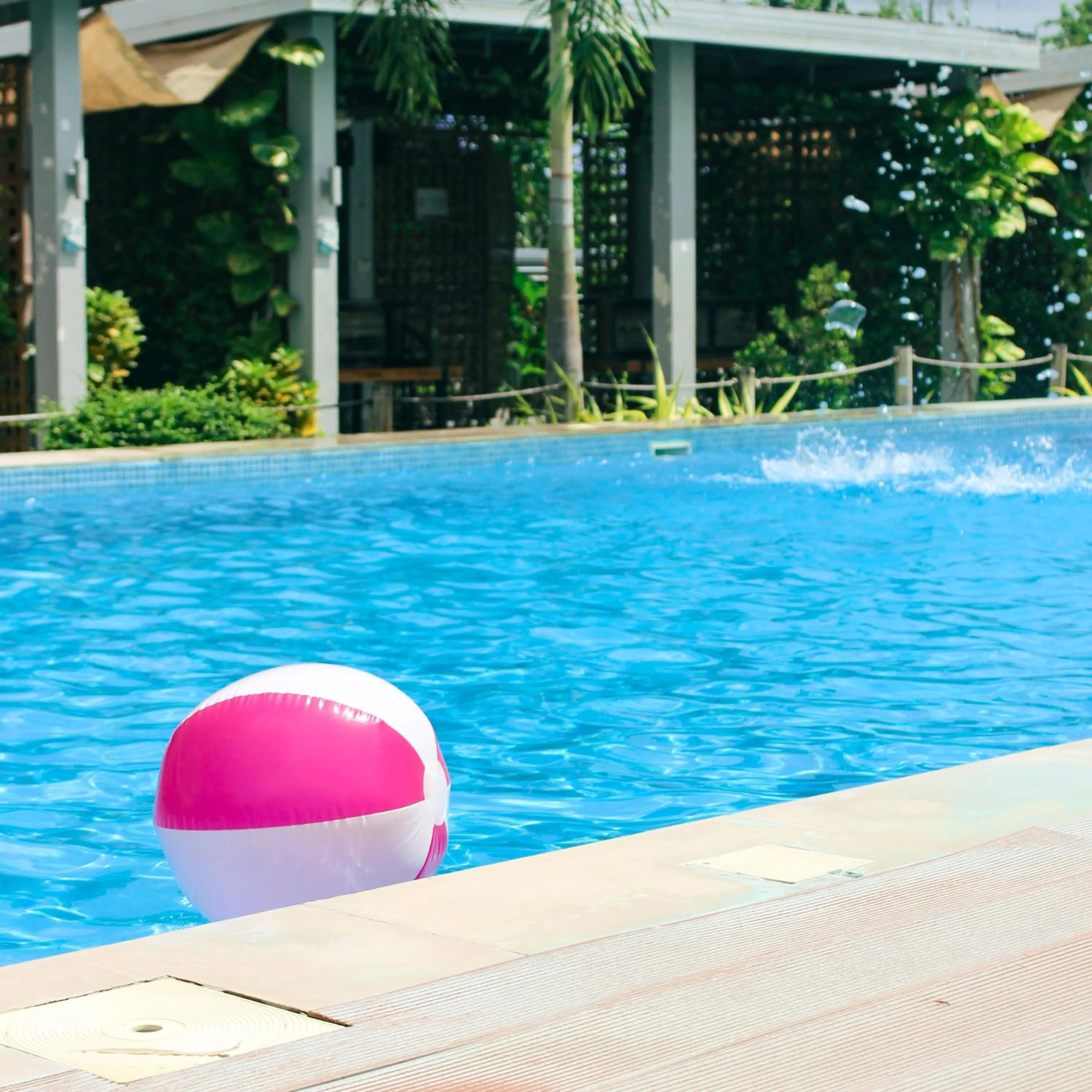 Swimming pool in Urban Oasis Resort, Tarlac