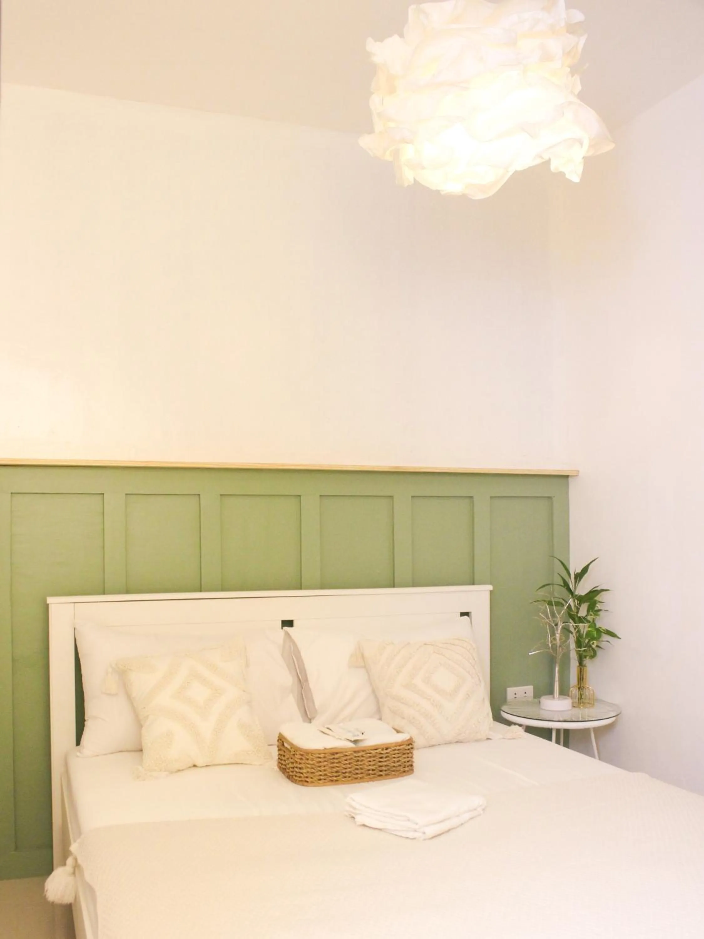 Bedroom, Bed in Urban Oasis Resort, Tarlac