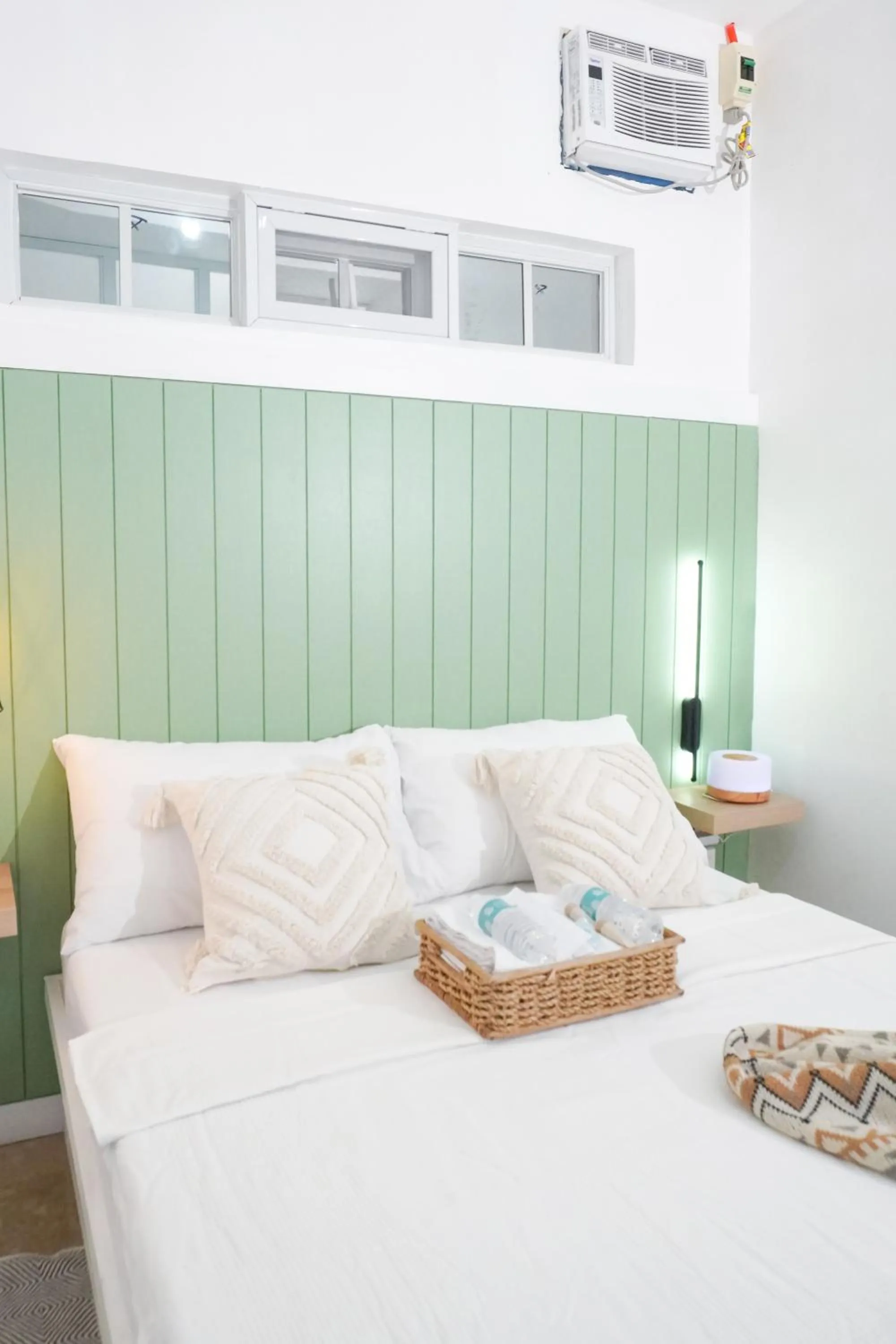 Bedroom, Bed in Urban Oasis Resort, Tarlac