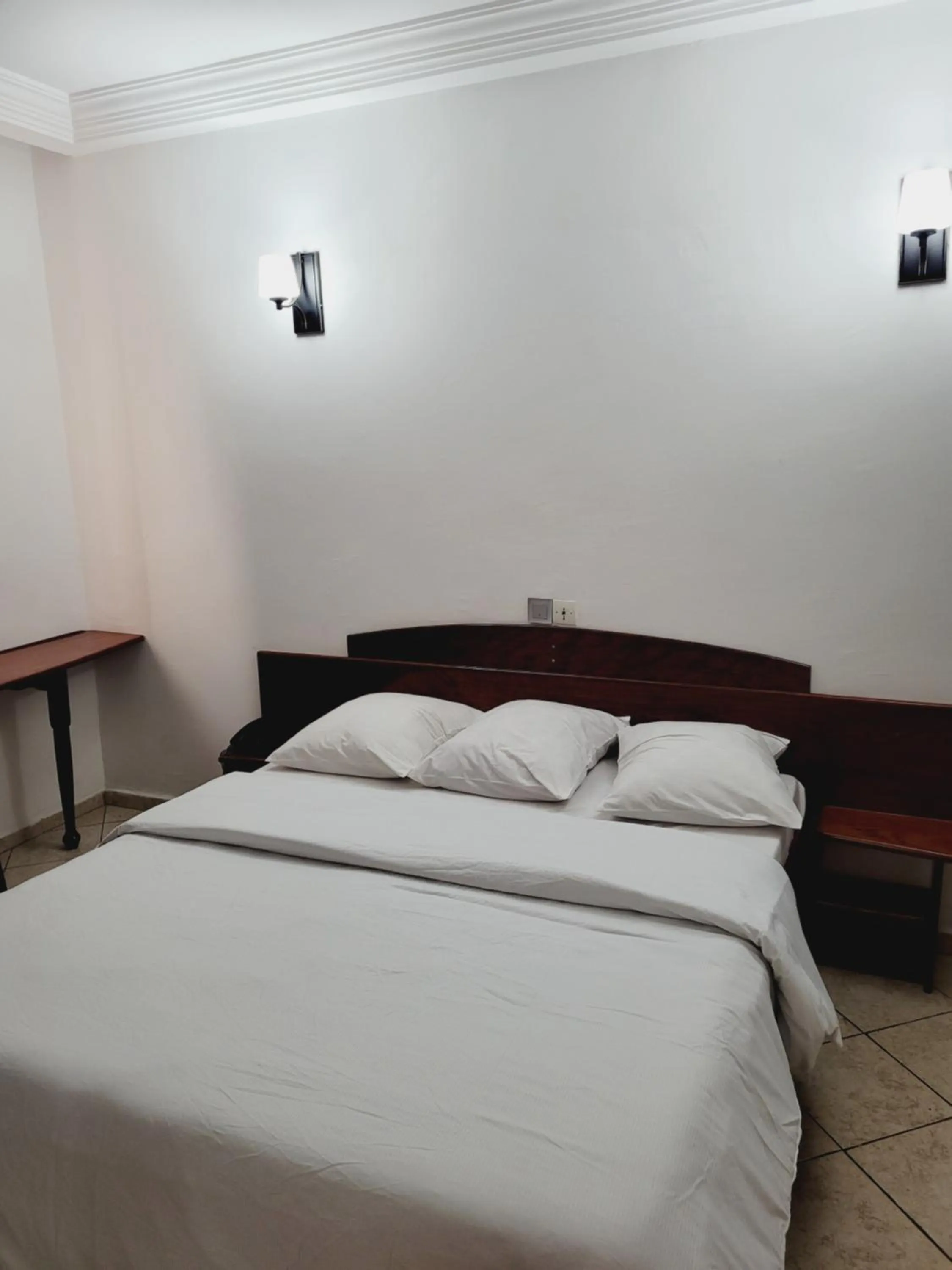 Bed in Hôtel Altitel