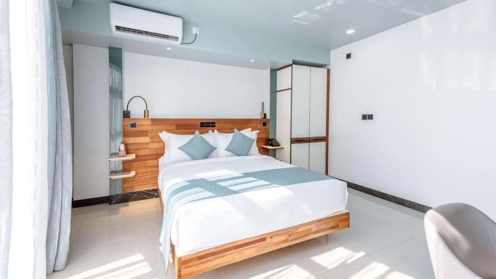 Bedroom, Bed in Marukab Plaza