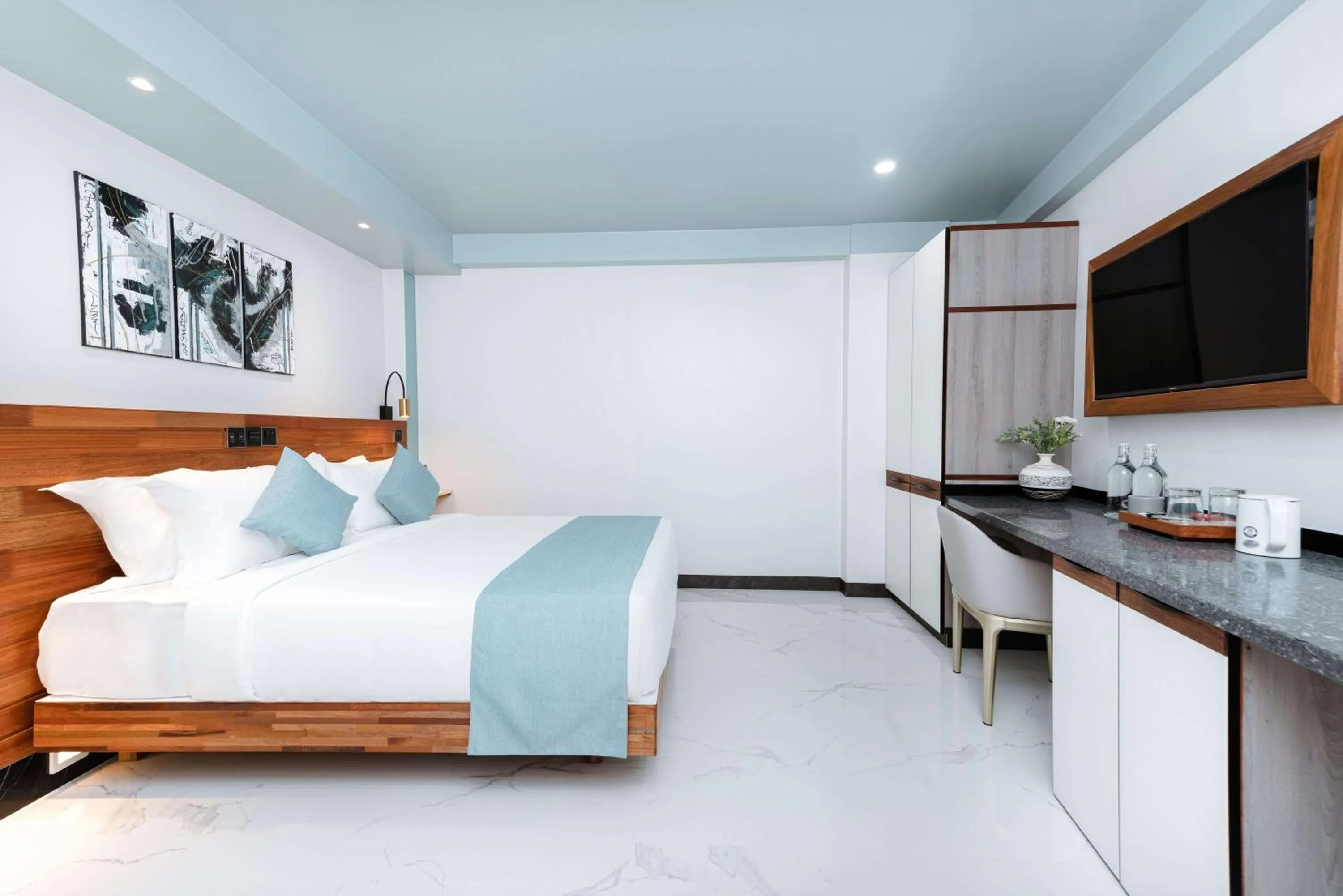 Bedroom, Bed in Marukab Plaza