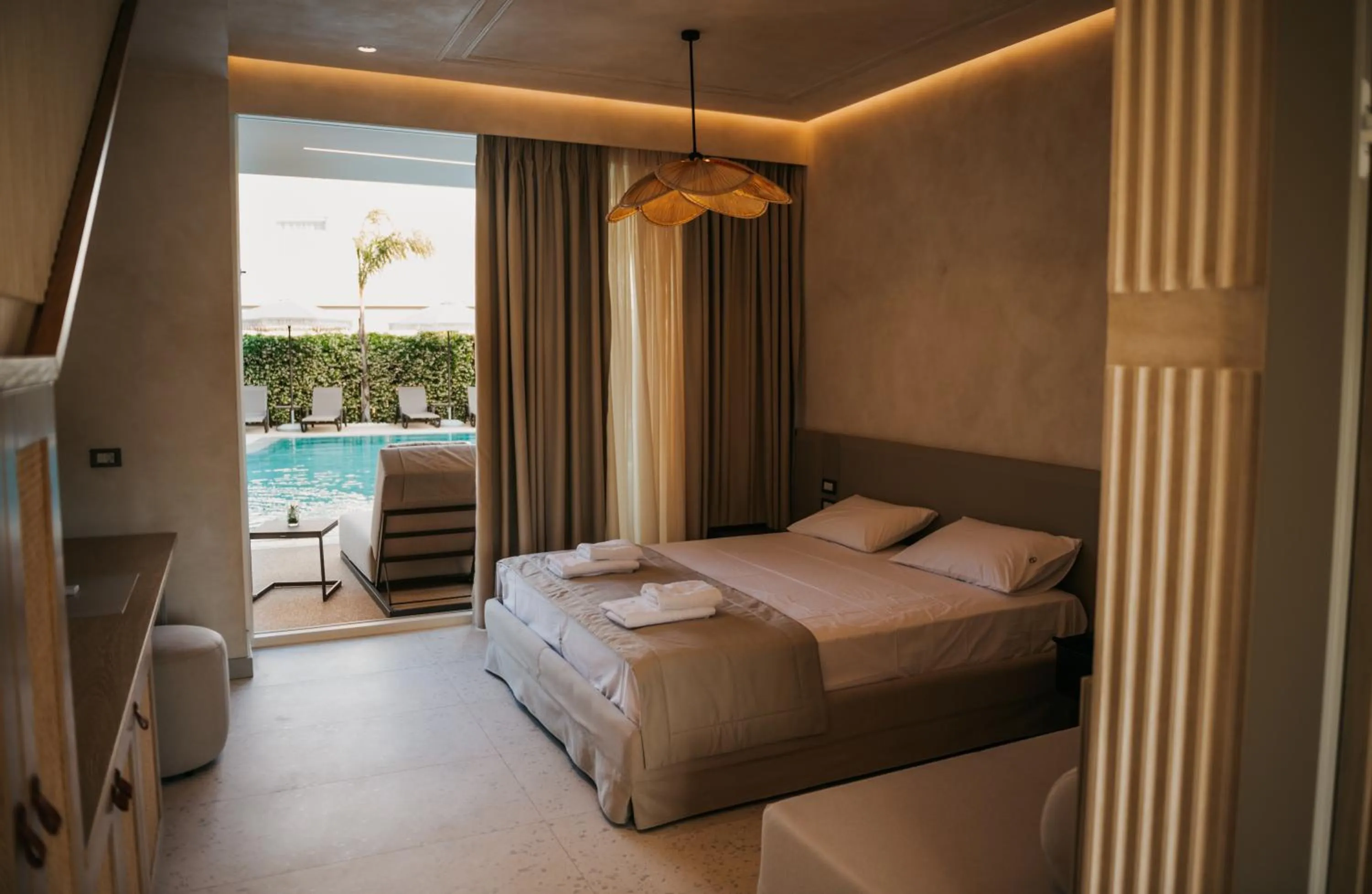 Bed in Elite Bay Hotel Lalez Durres