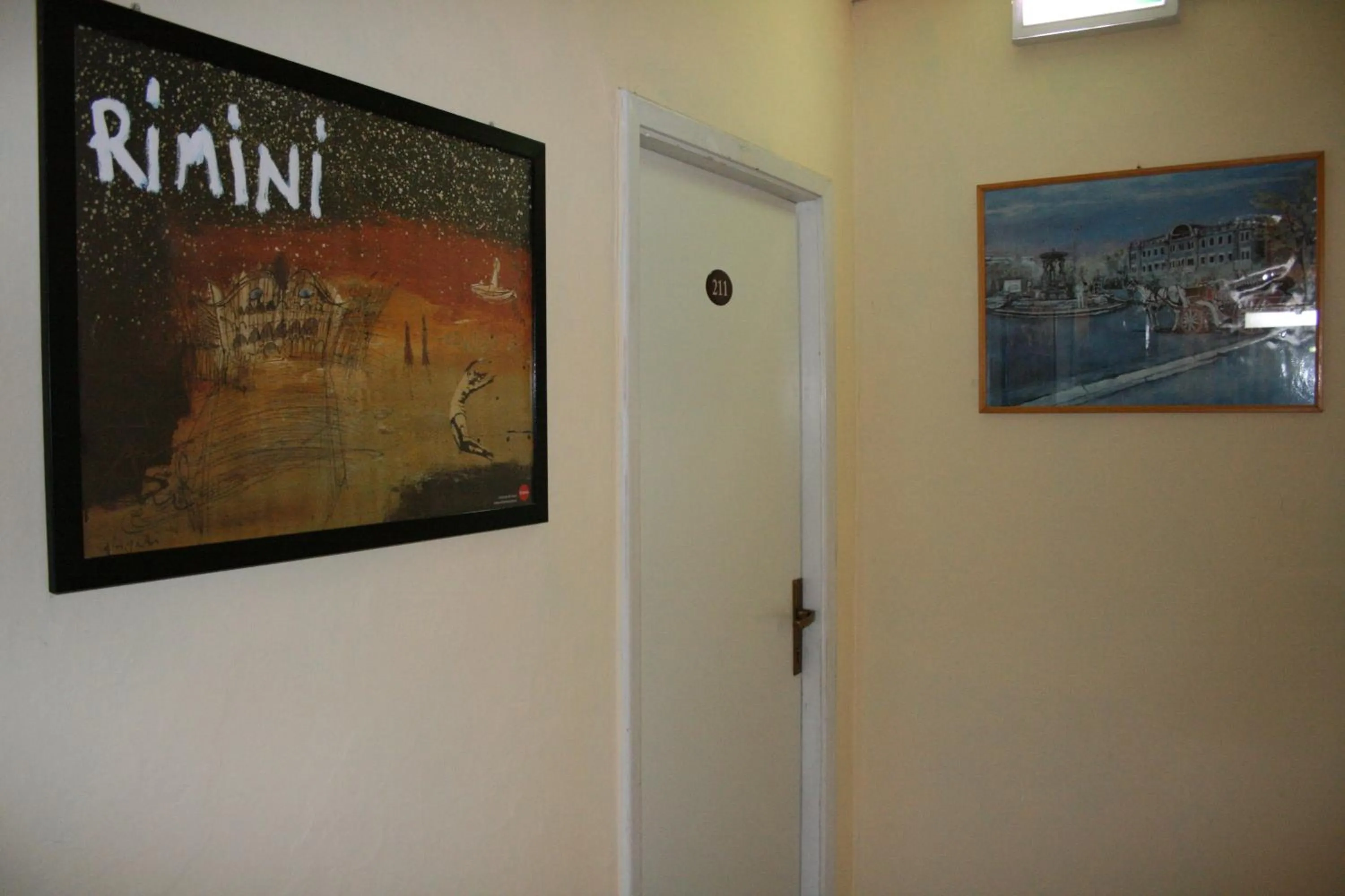 Decorative detail in Hotel Roxy Floridiana