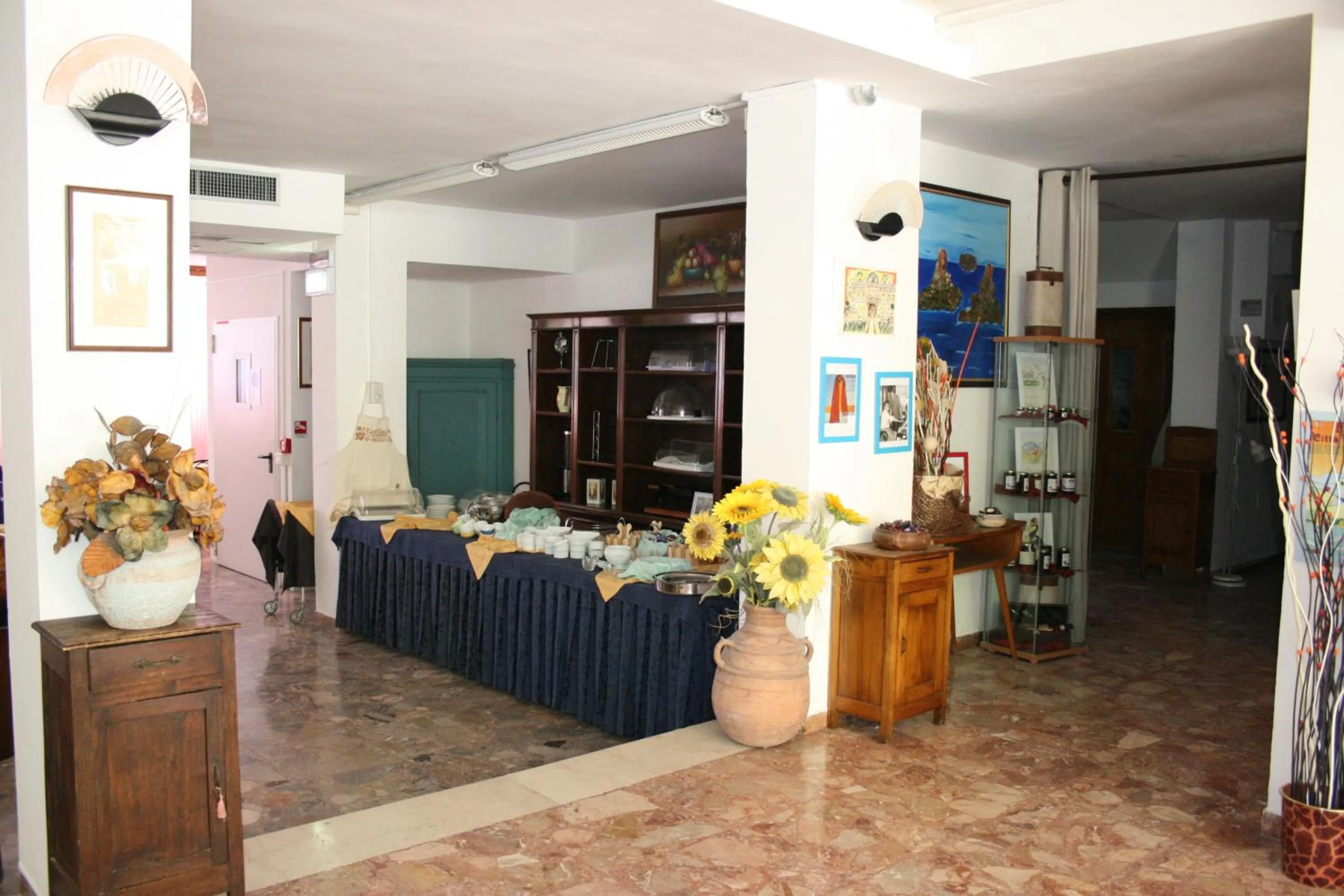Banquet/Function facilities in Hotel Roxy Floridiana