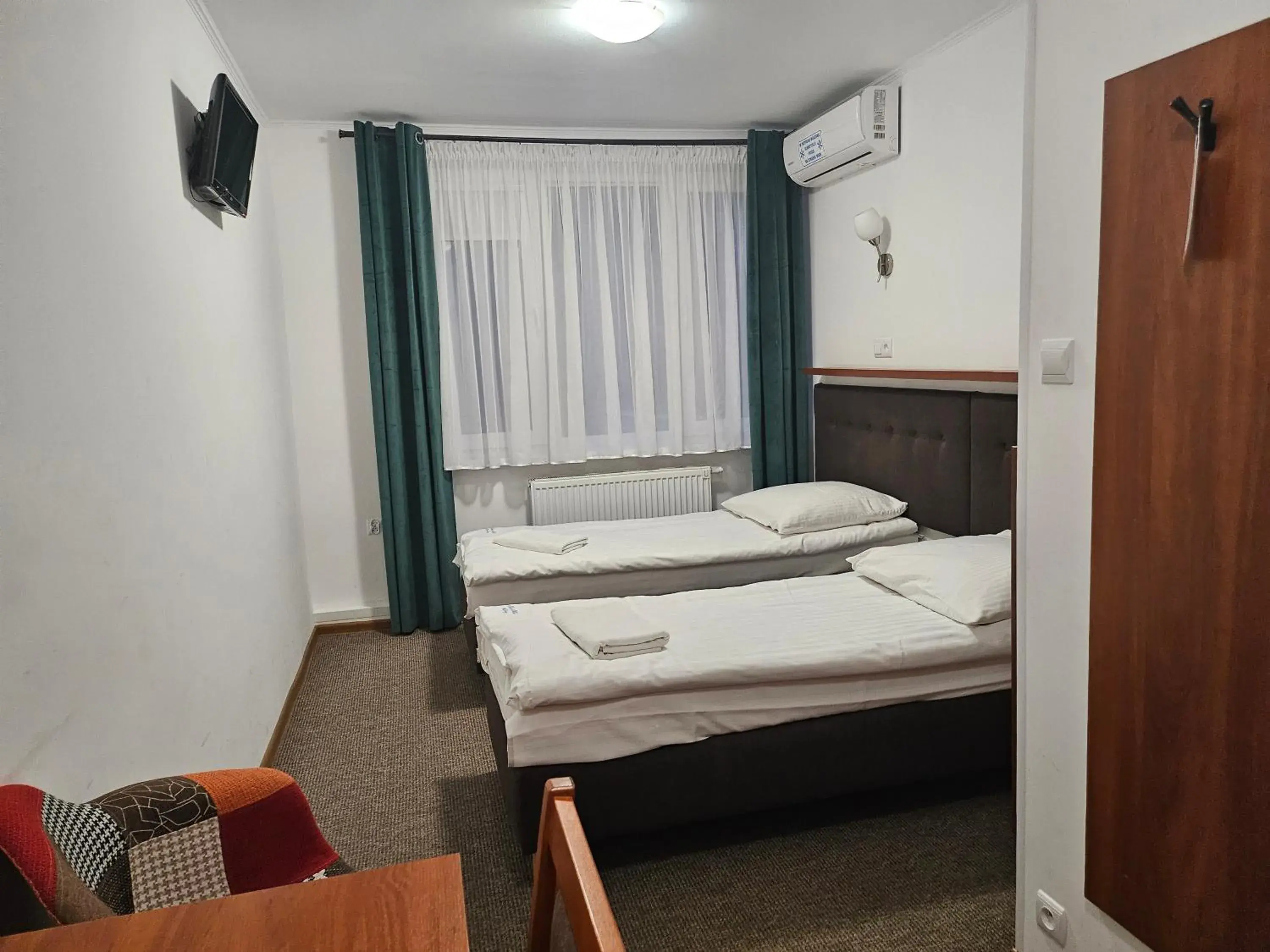 Small Twin Room in "Hel" Wieniec Zdrój Small Twin Room in "Hel" Wieniec Zdrój