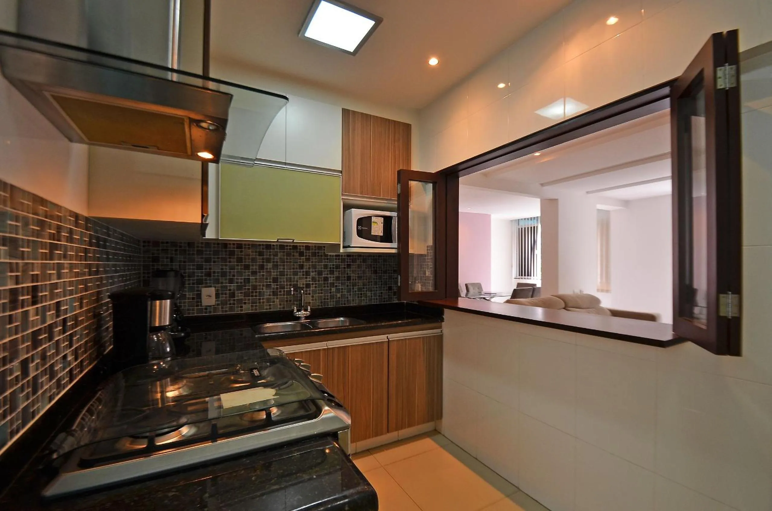 Kitchen or kitchenette in Line Rio - Copacabana 3Qts ao Lado da praia