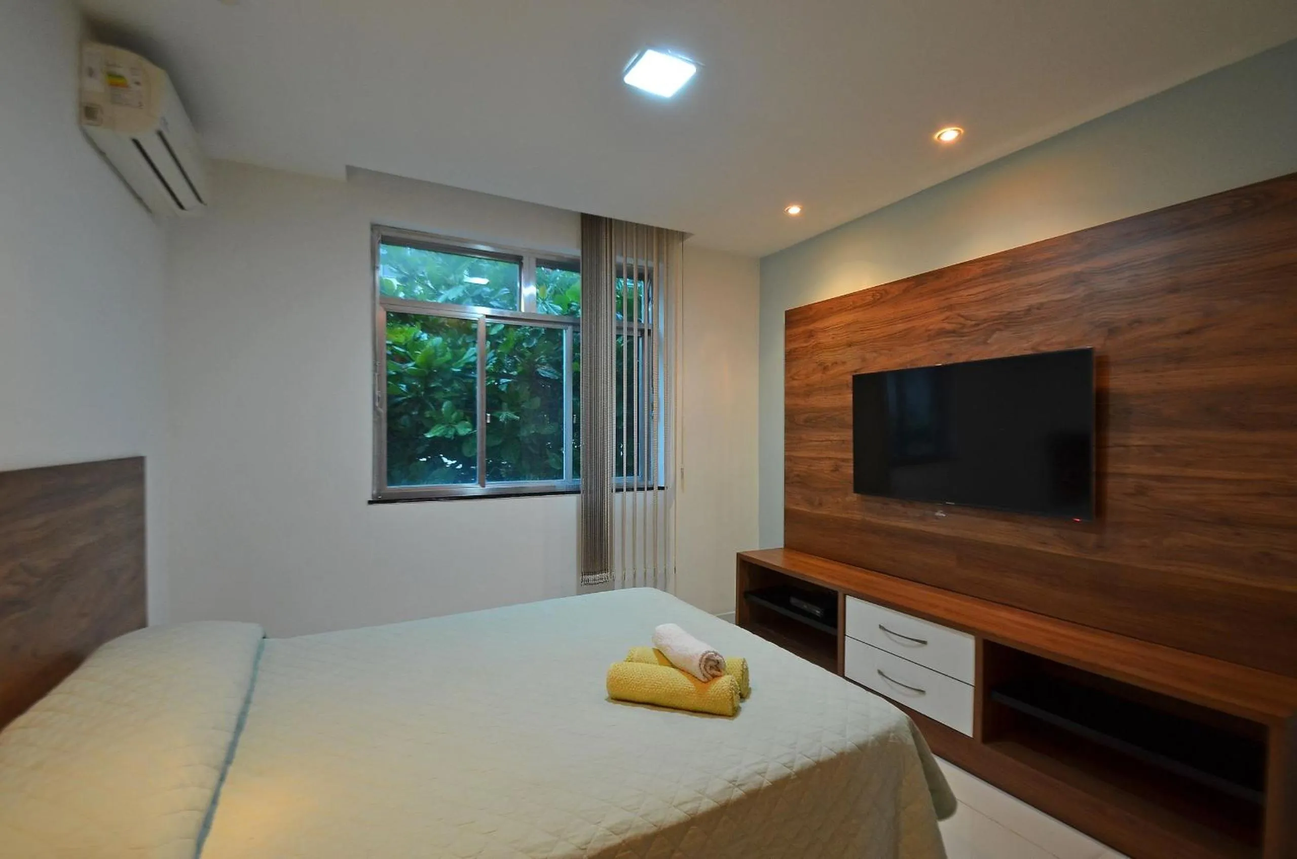 Bedroom, Bed in Line Rio - Copacabana 3Qts ao Lado da praia