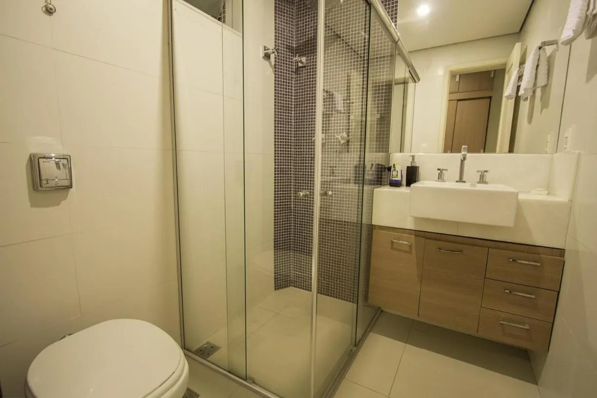 Bathroom in Line Rio - Copacabana 3Qts ao Lado da praia