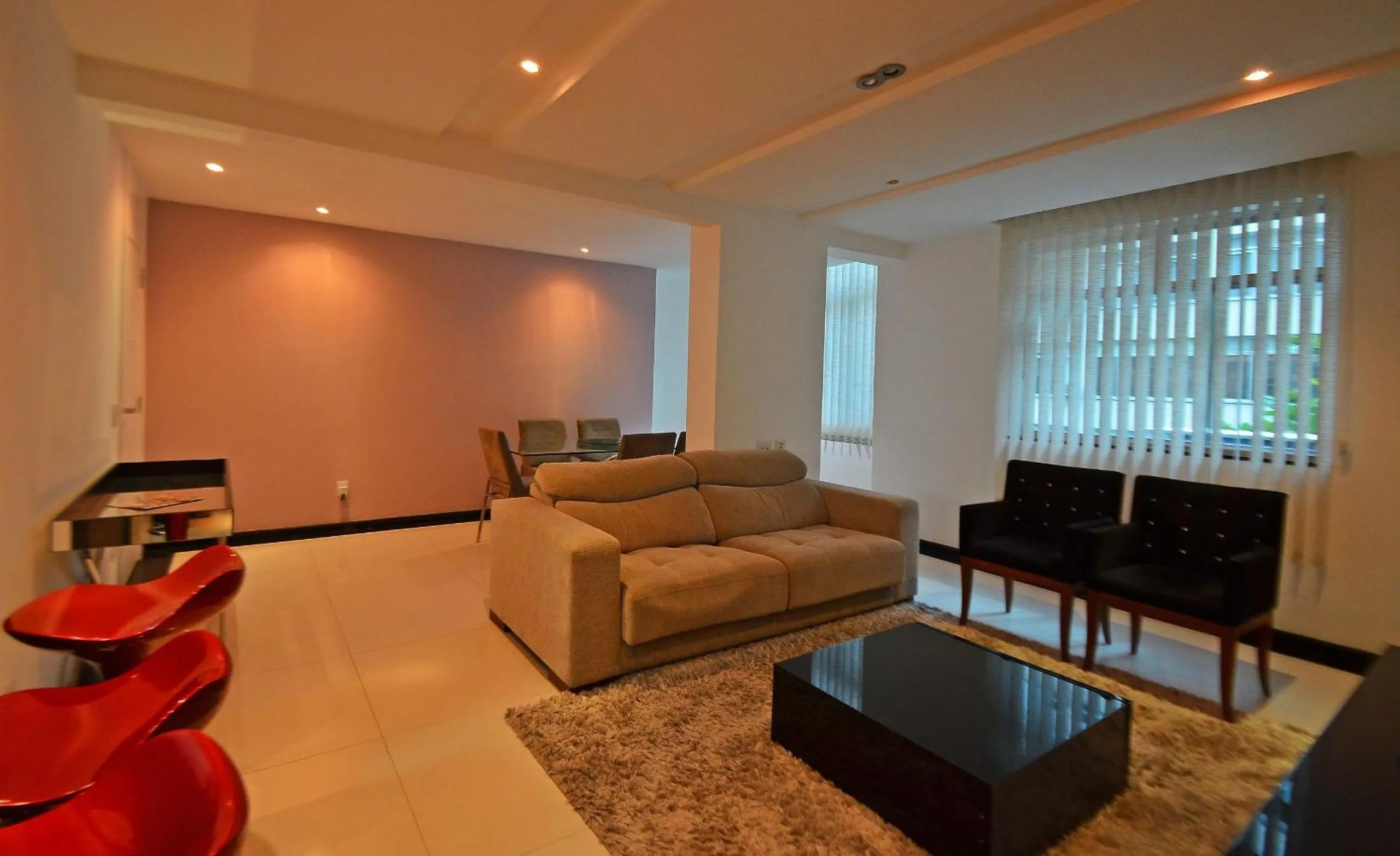 Photo of the whole room in Line Rio - Copacabana 3Qts ao Lado da praia