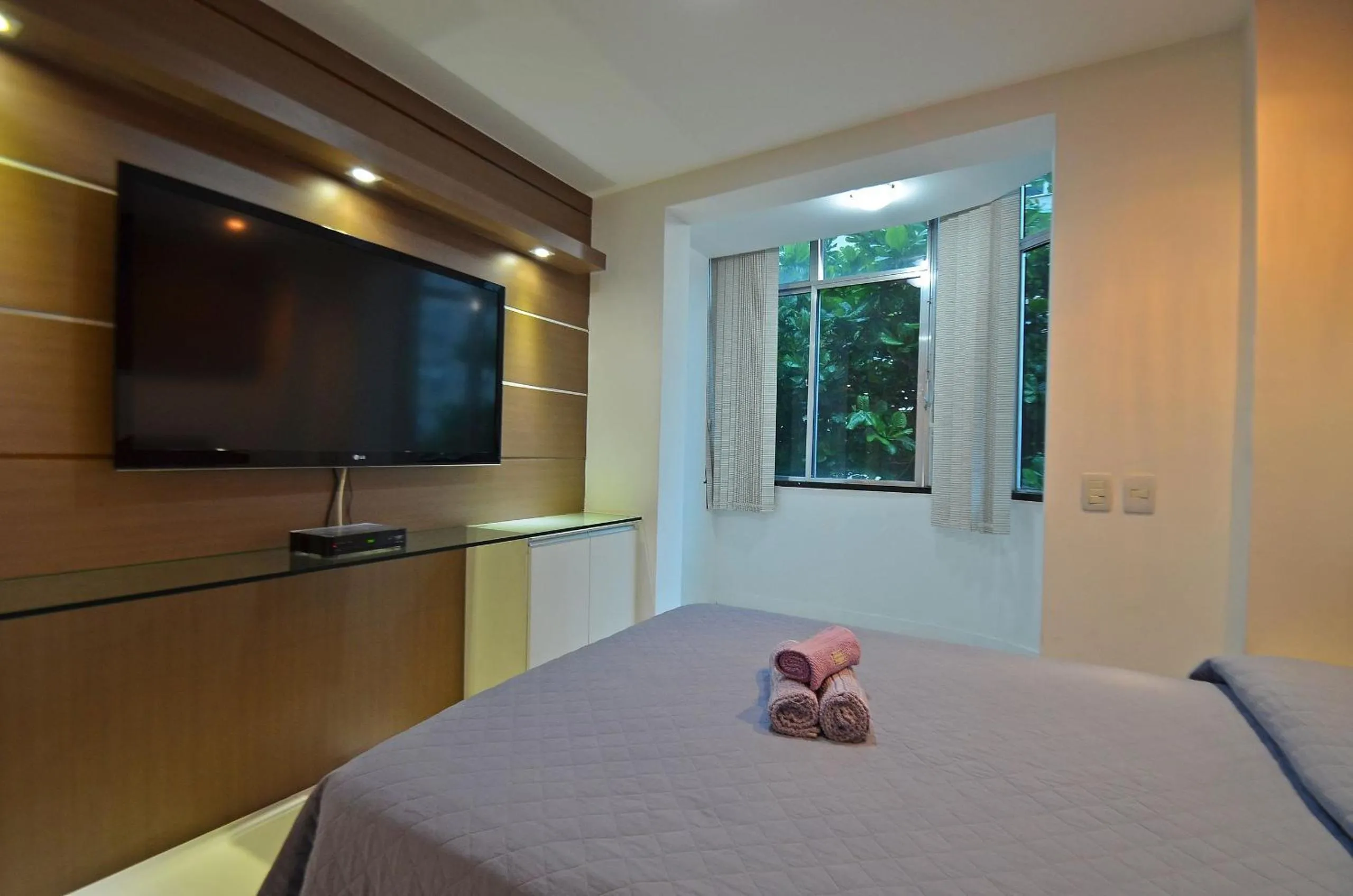 Bedroom, Bed in Line Rio - Copacabana 3Qts ao Lado da praia