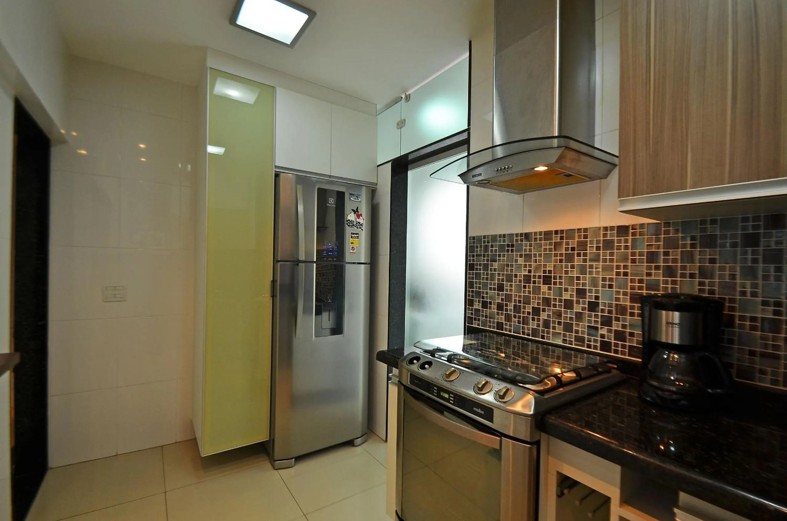 Kitchen or kitchenette in Line Rio - Copacabana 3Qts ao Lado da praia