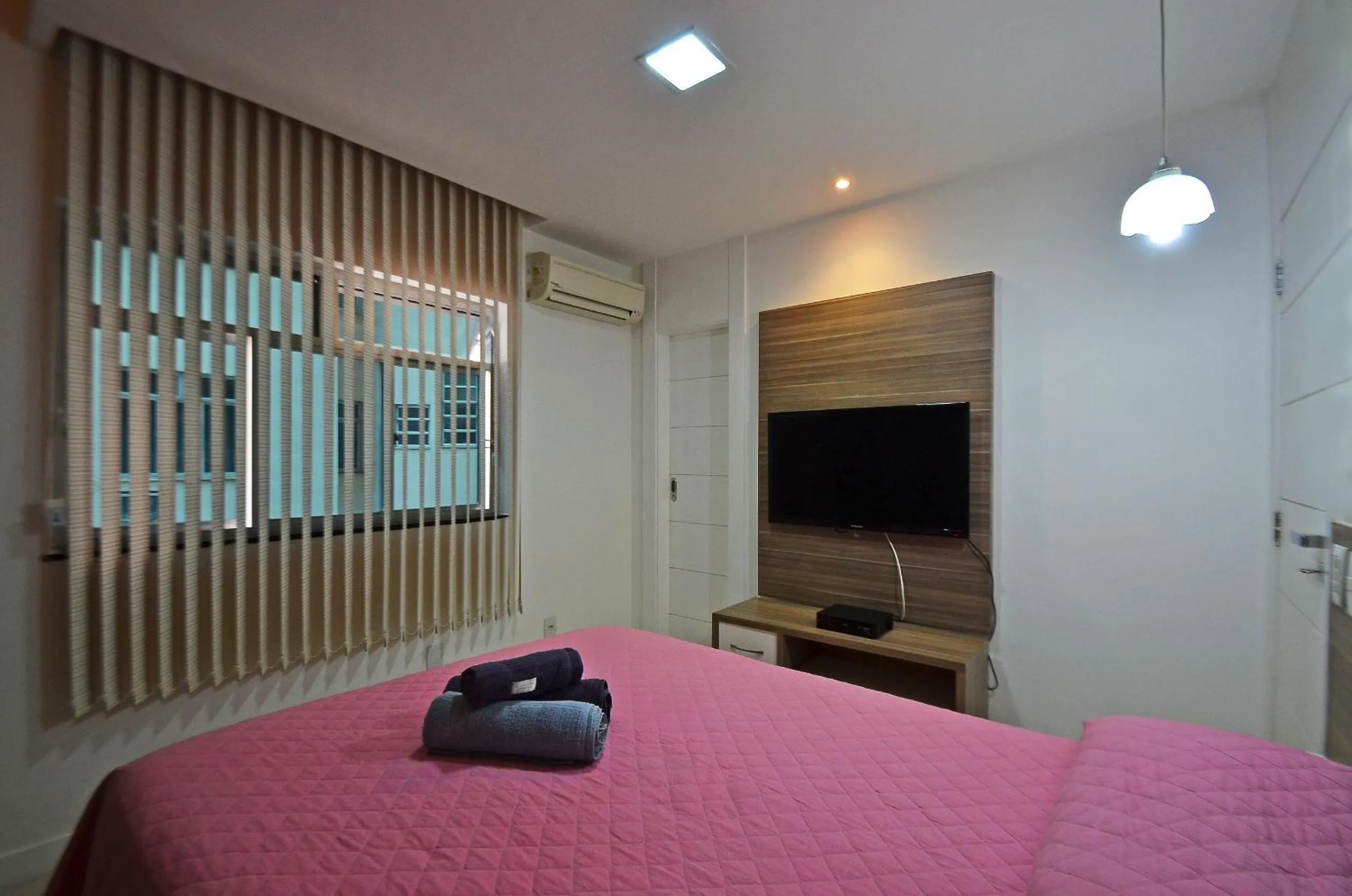 Bedroom, Bed in Line Rio - Copacabana 3Qts ao Lado da praia