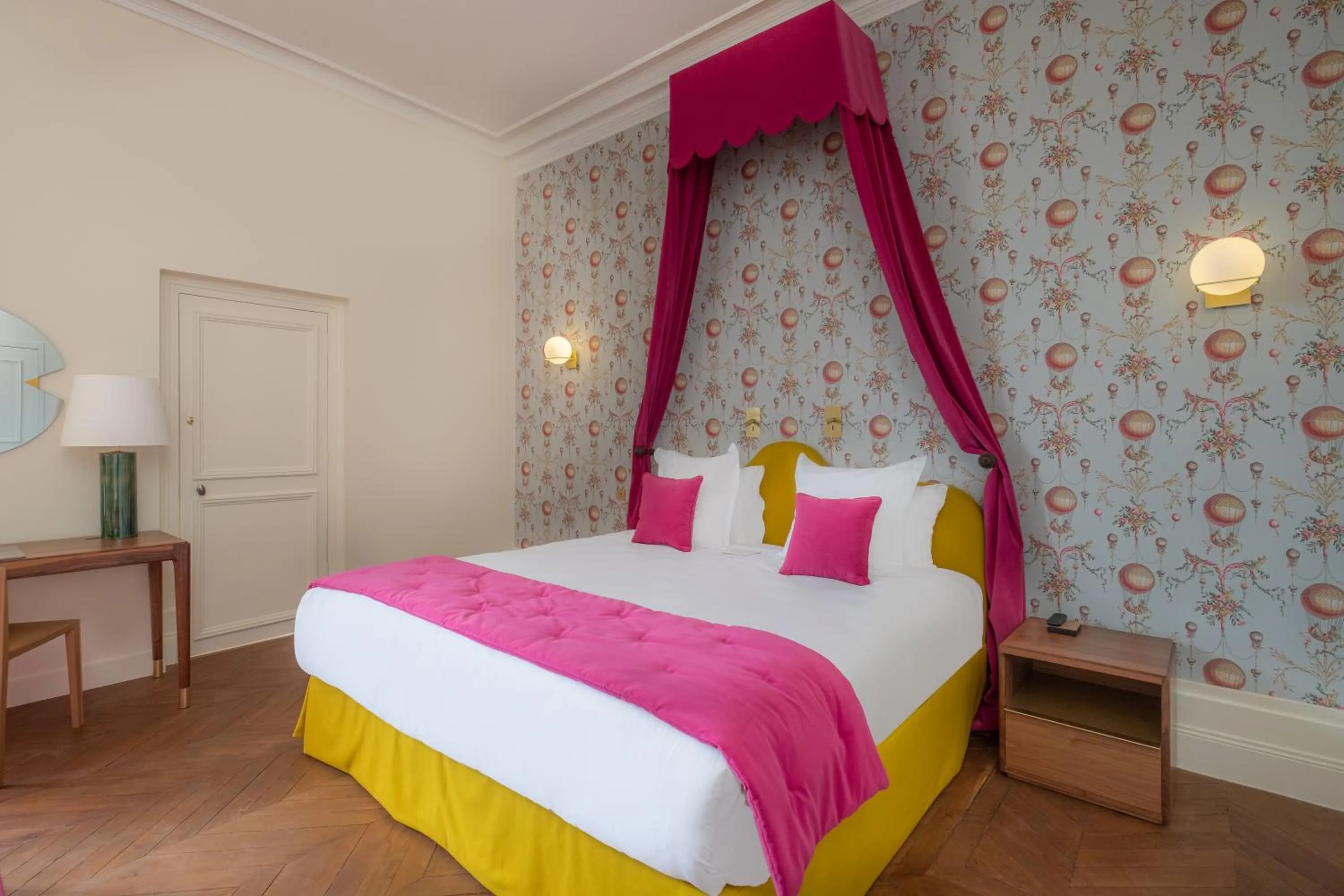 Bed in La Borde en Sologne Château & Spa