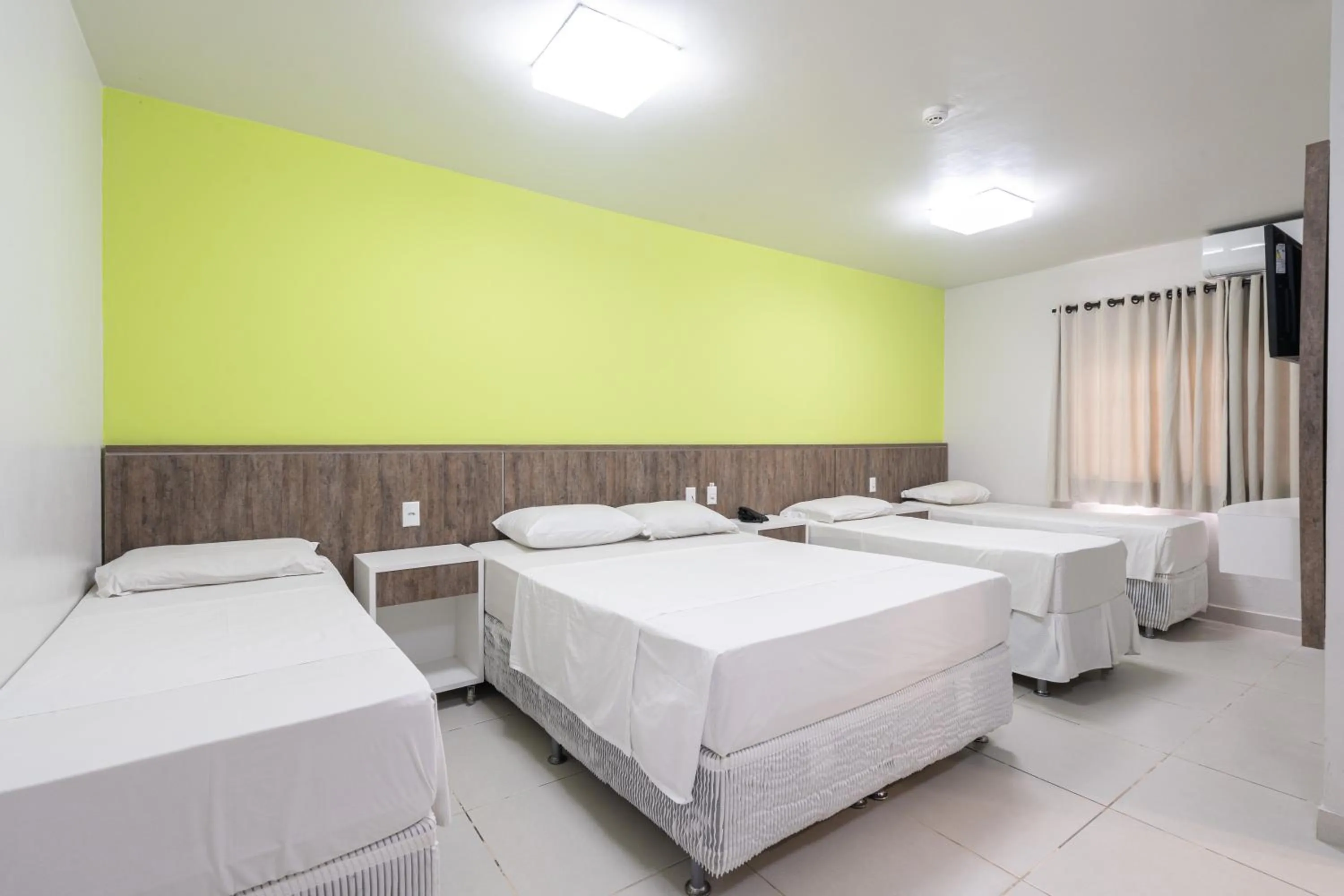 Bed in Pousada Quinta da Baleeira