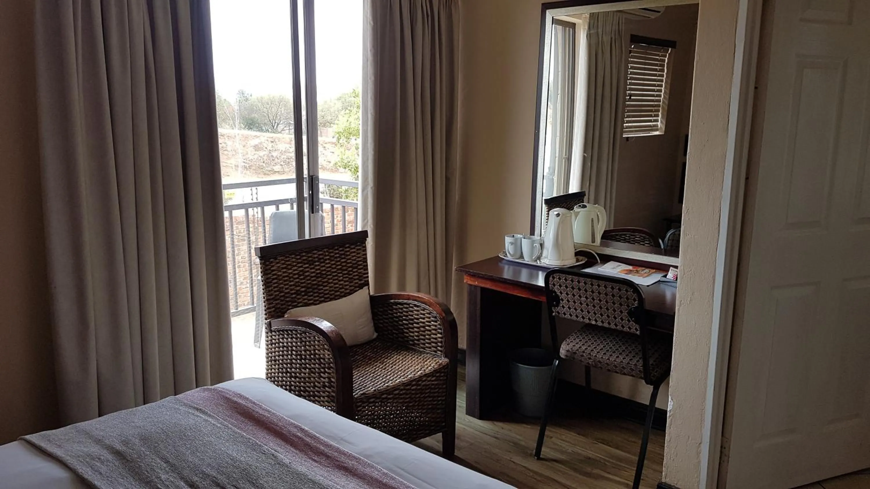 Bed in Tsessebe Guesthouse