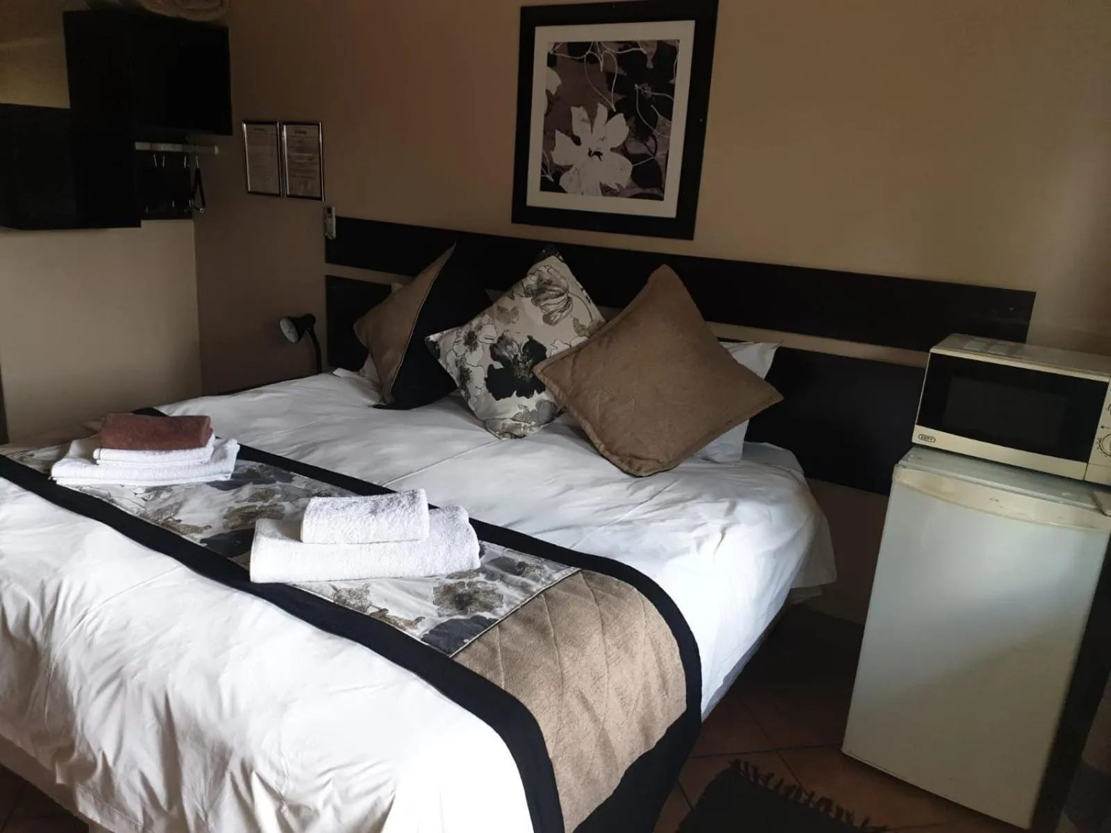 Bed in Tsessebe Guesthouse