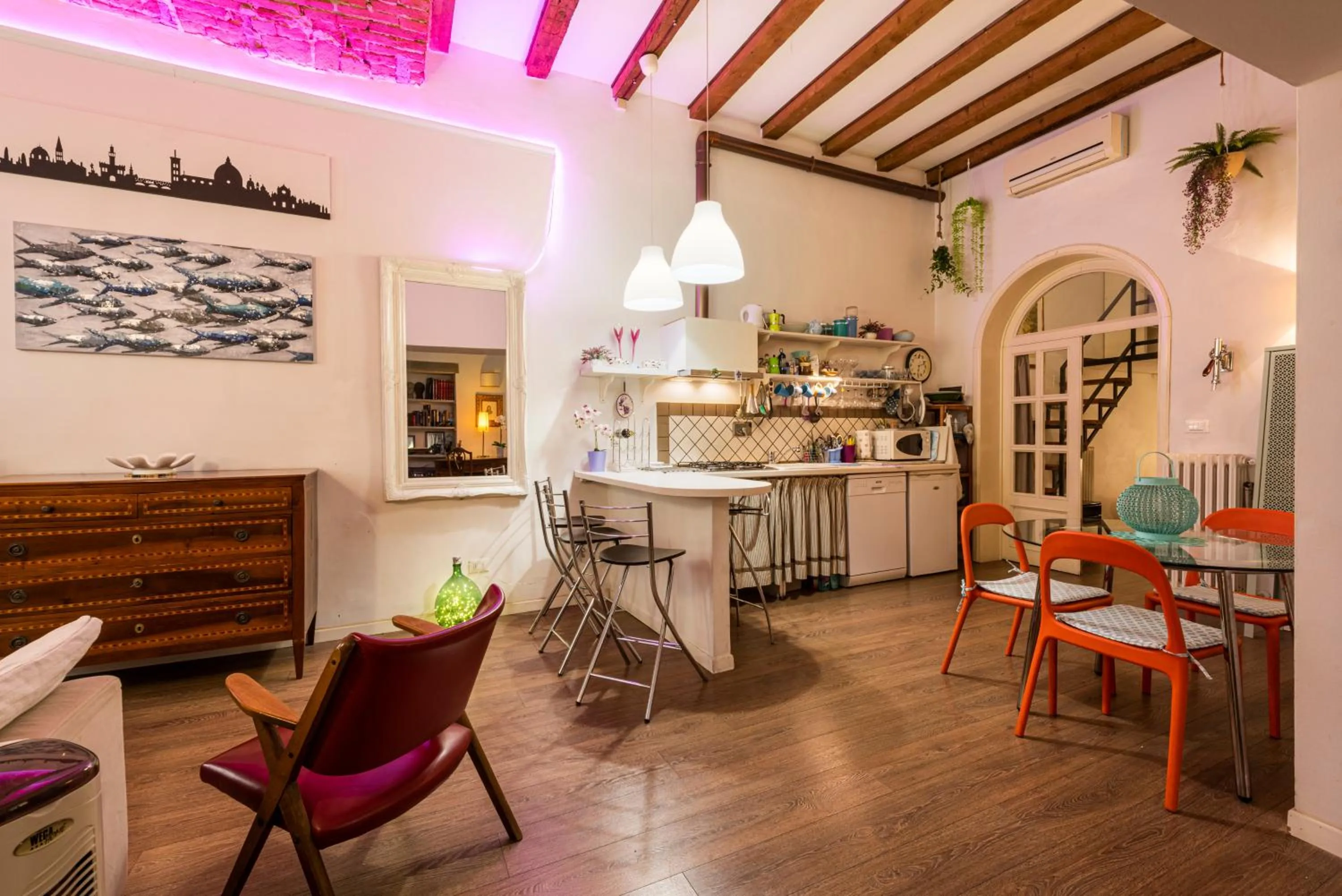 Living room in Florence Hideaway by Mmega