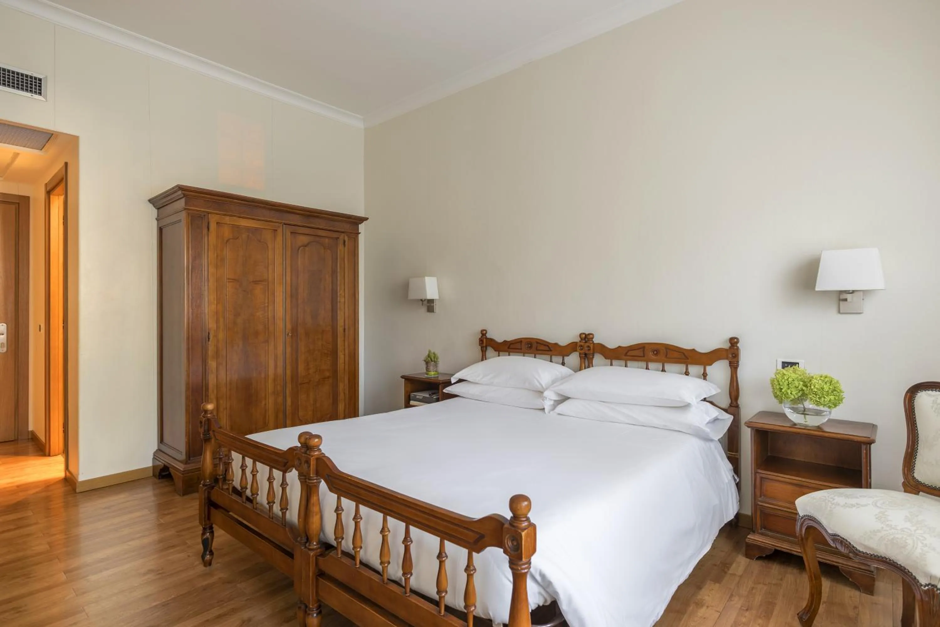 Bed in Albergo La Pace