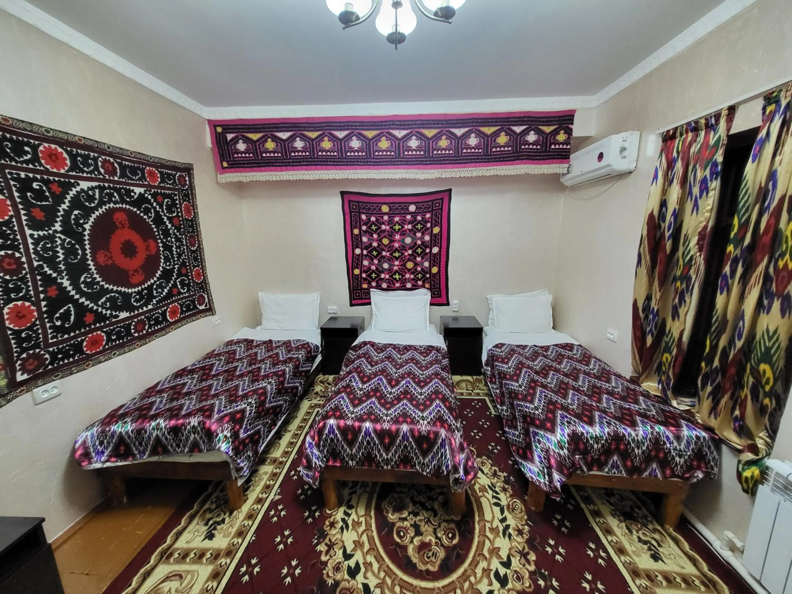 Bed in Hotel Registon Zargaron