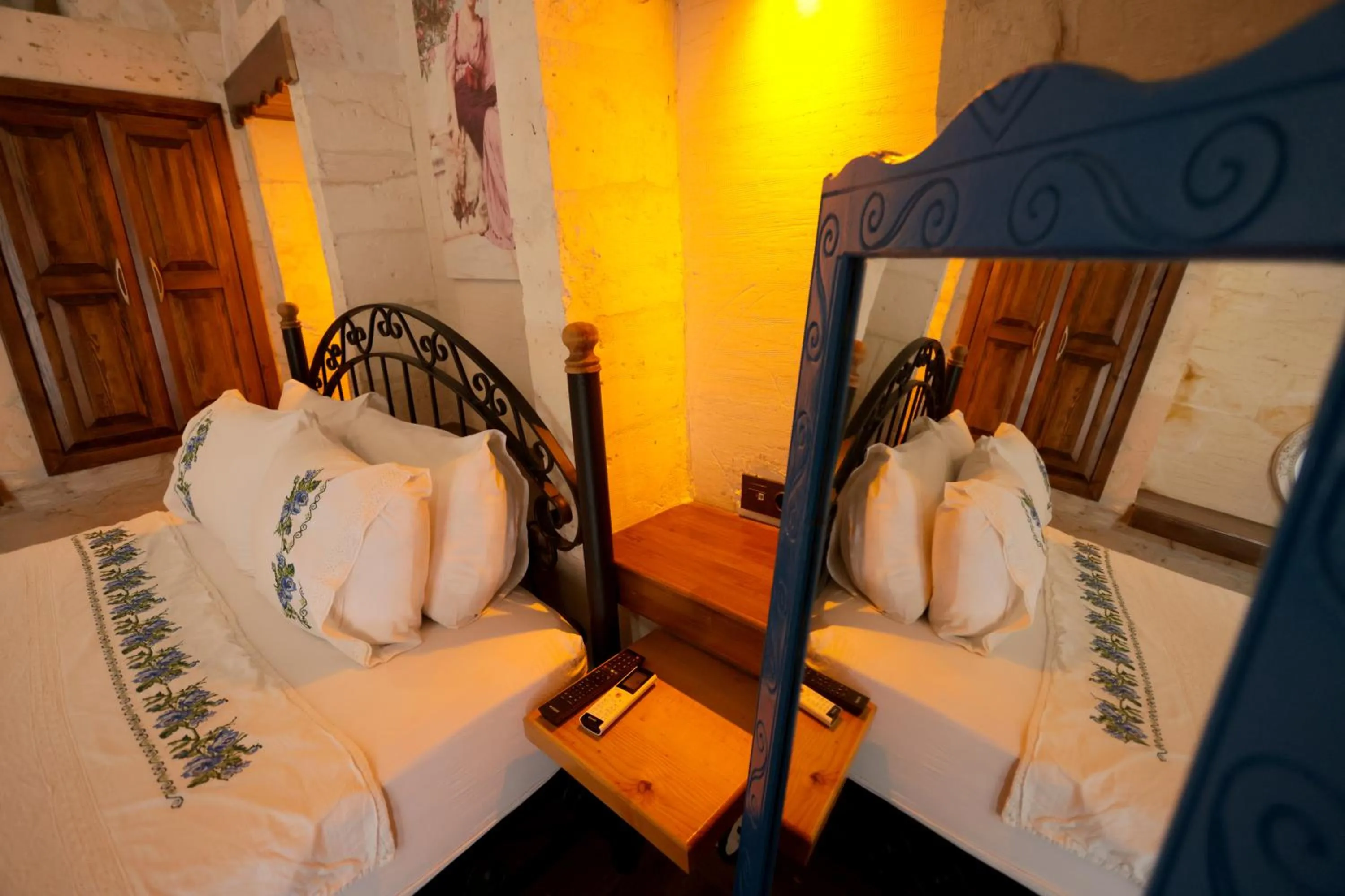 Bed in ASTARTE HOTEL