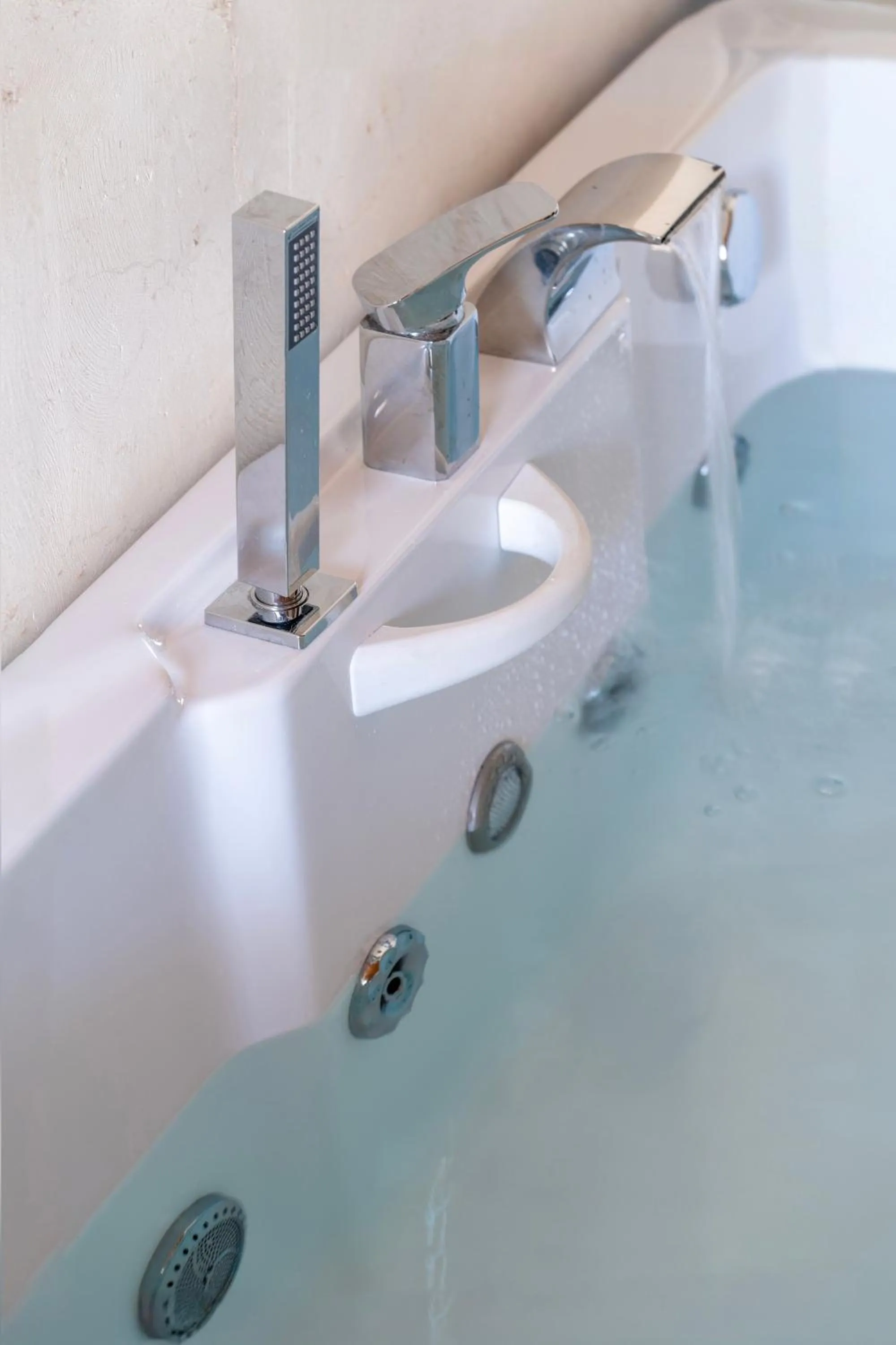 Shower in ASTARTE HOTEL