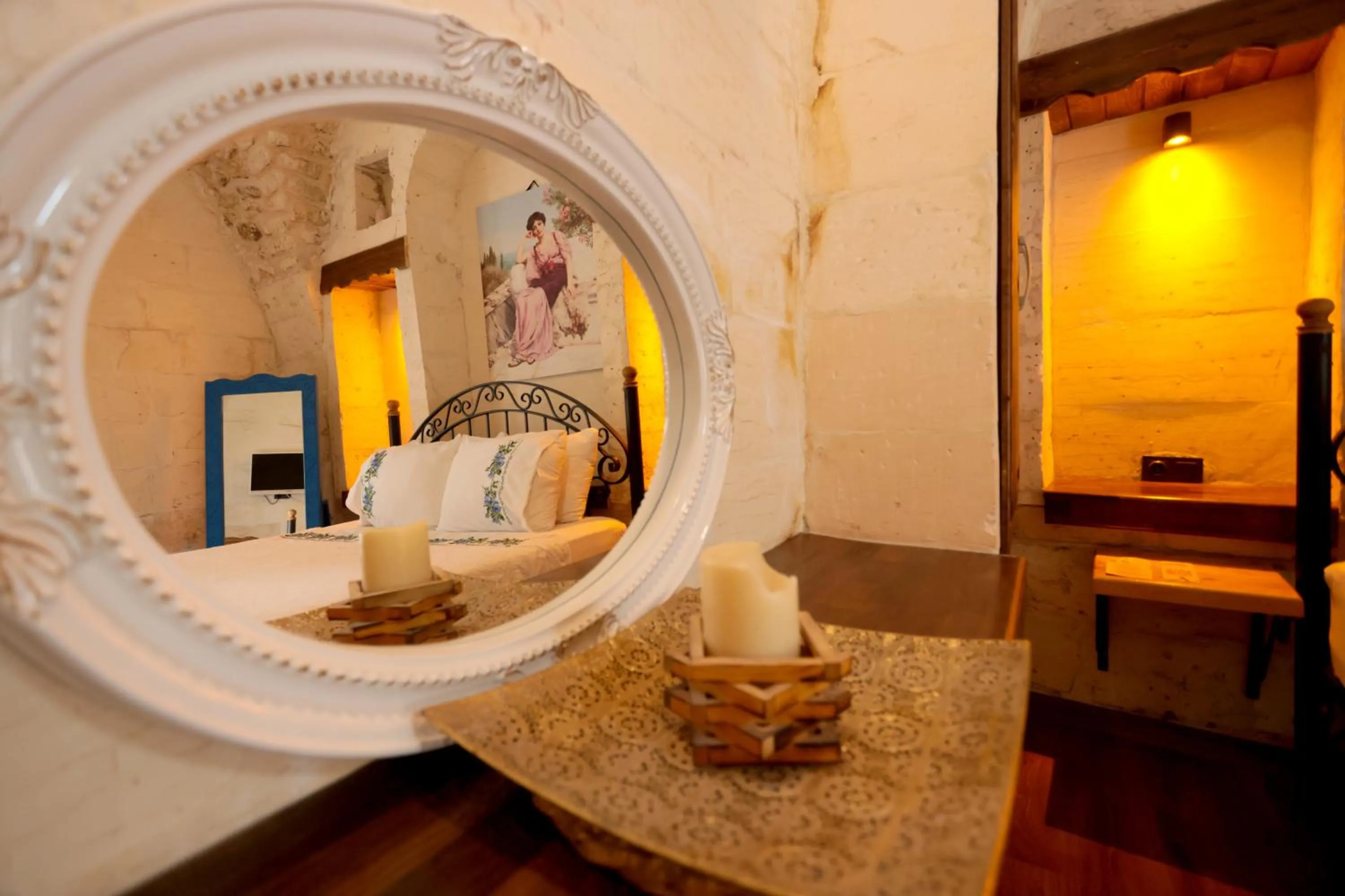 hair dresser in ASTARTE HOTEL