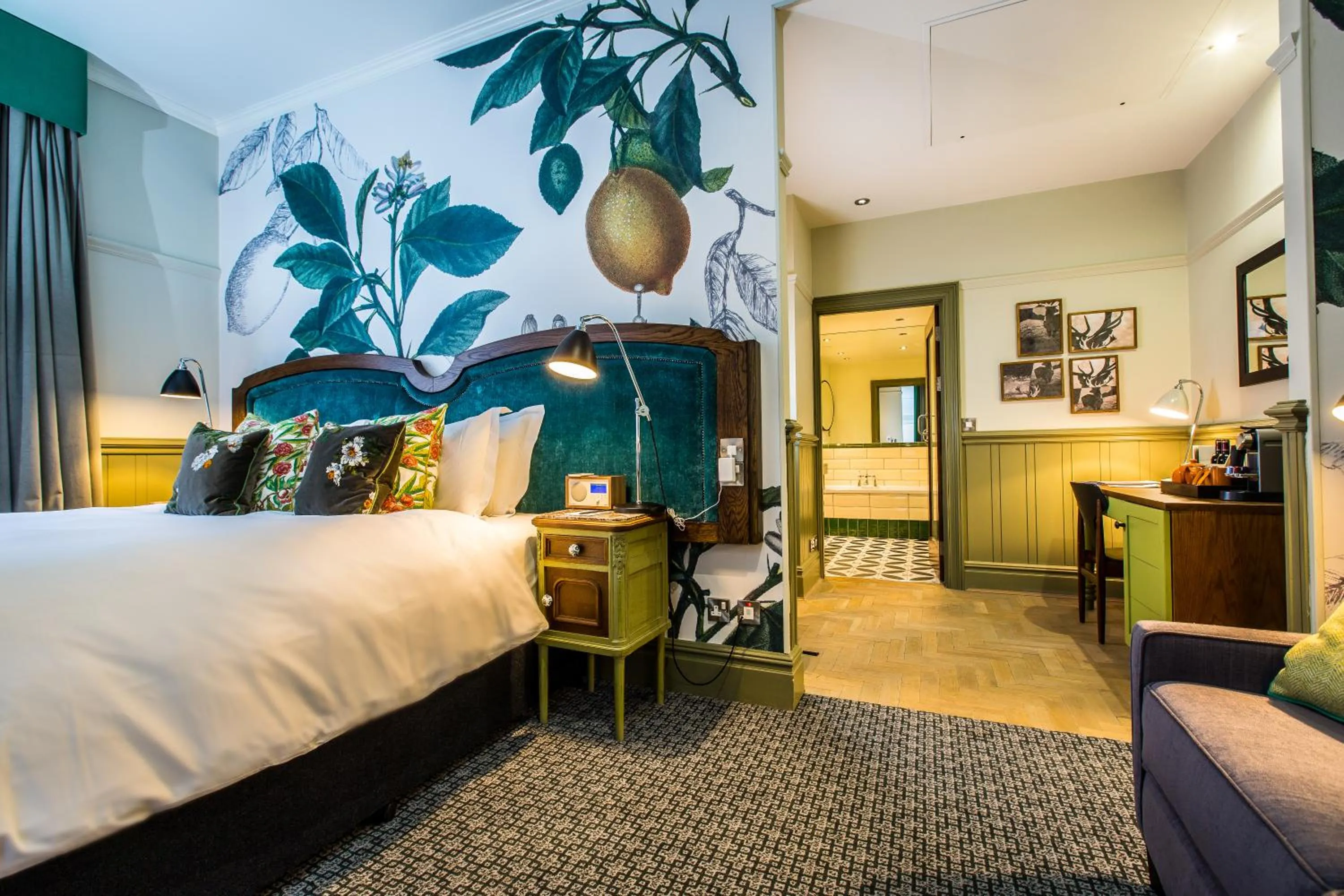 Decorative detail, Bed in Orange Tree