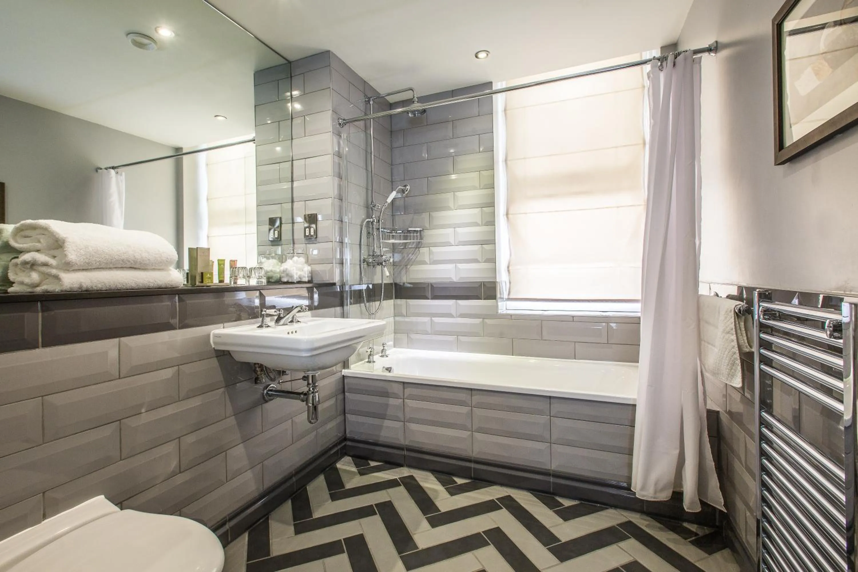 Bathroom in Orange Tree