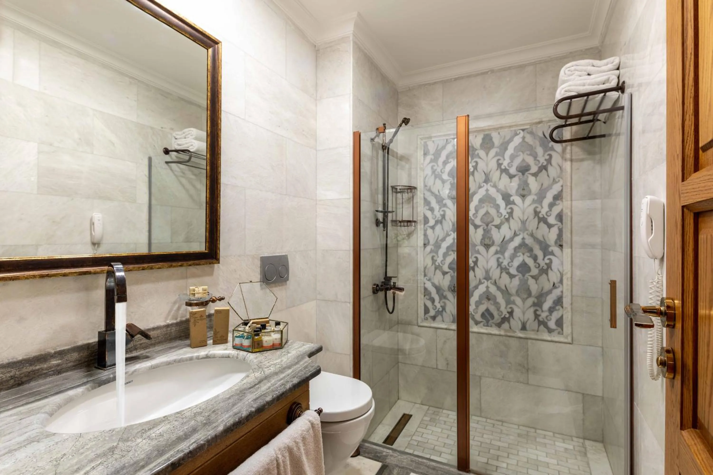 Hotel Sultanhan - Special Category