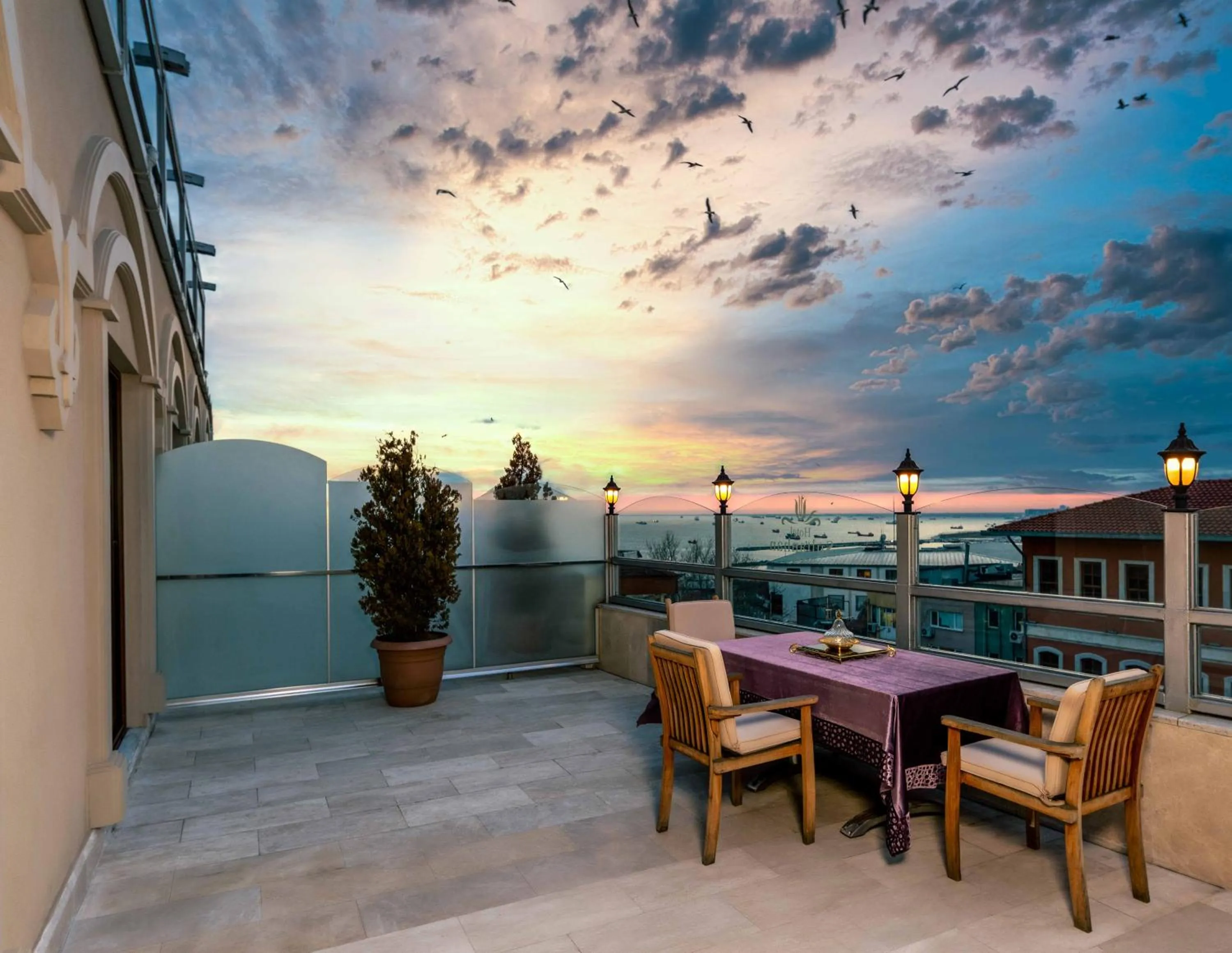 Coffee/tea facilities in Hotel Sultanhan - Special Category