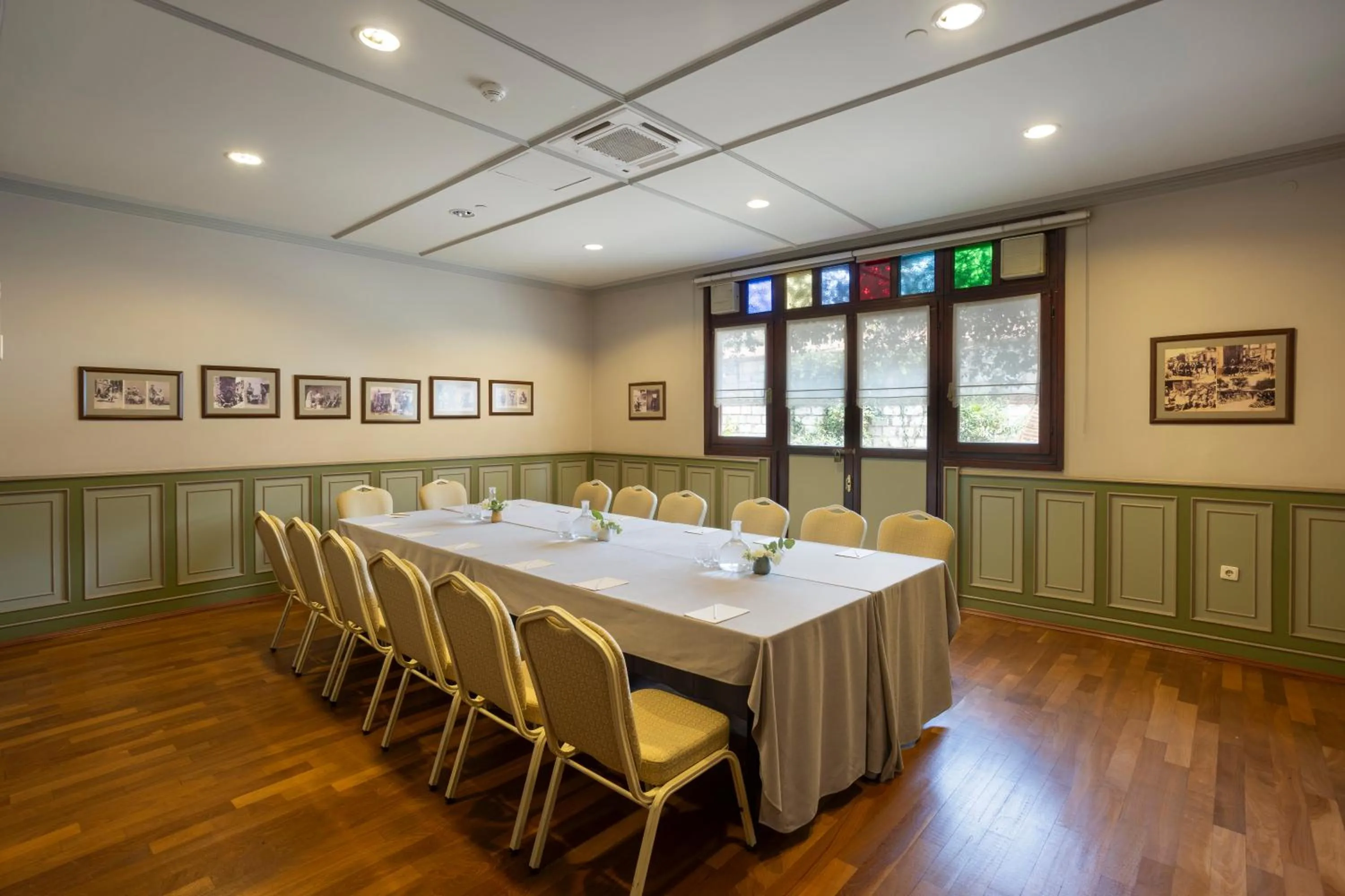 Meeting/conference room in Armada Istanbul Old City Hotel