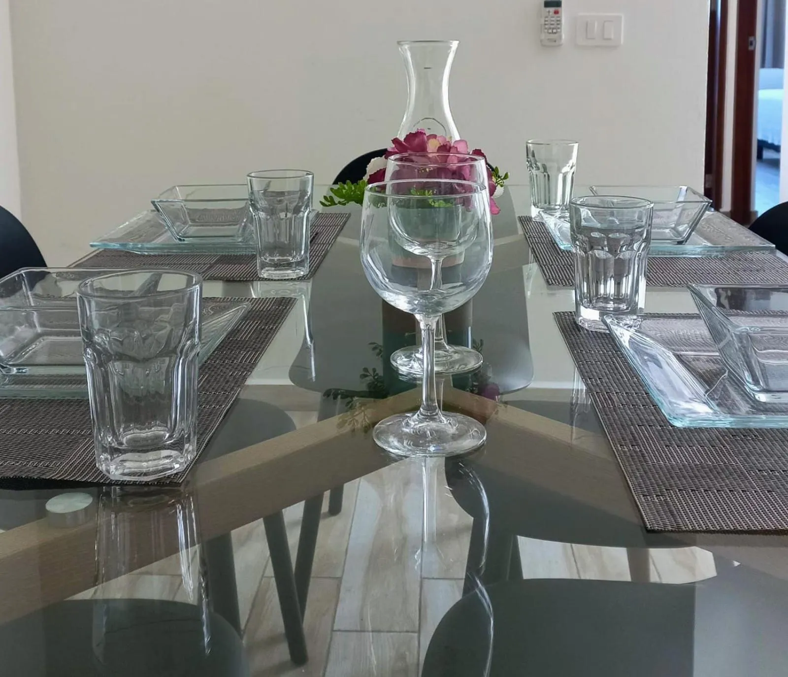 Dining area in Cozy and spacious apartment by Tulum 10