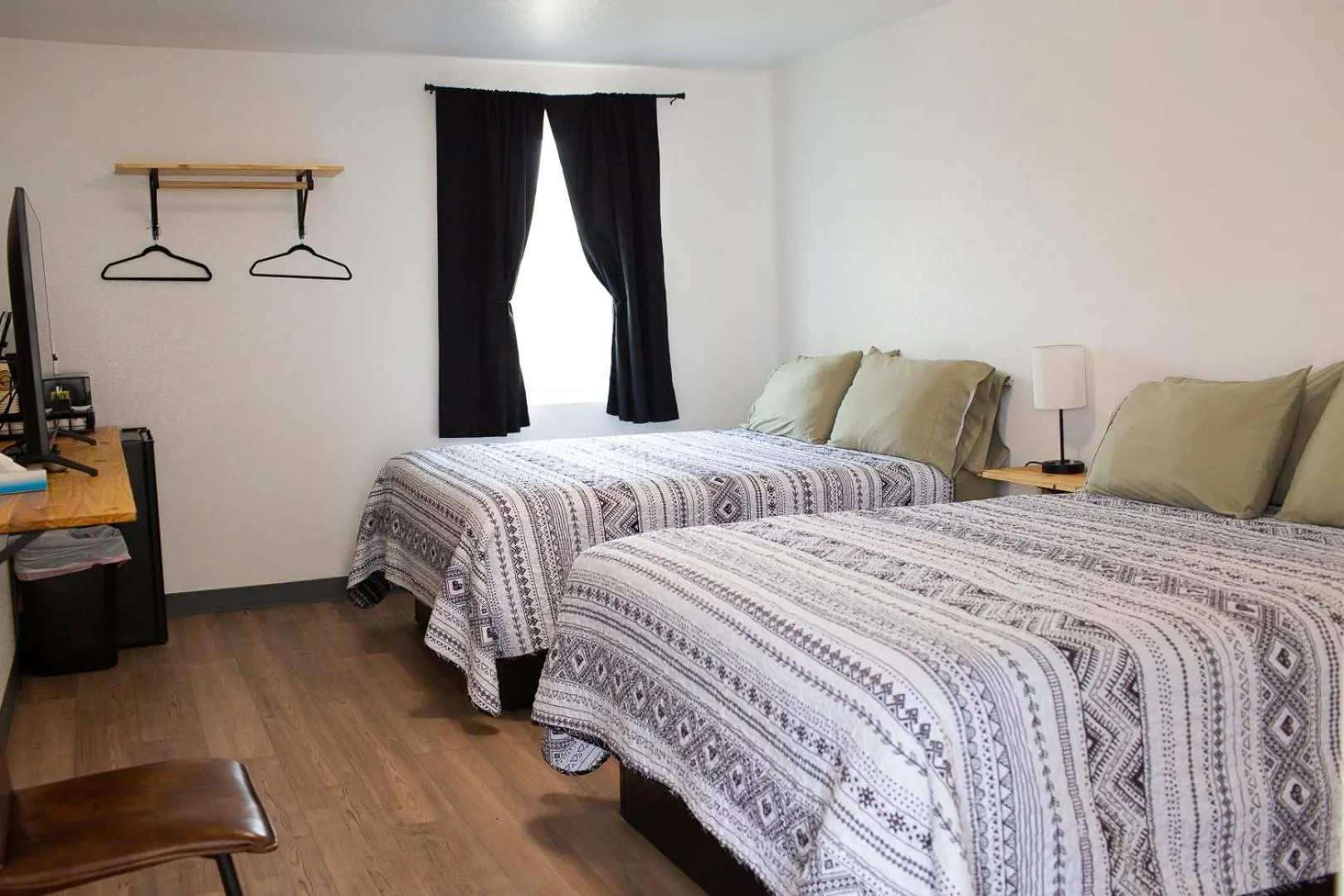 Bed in The Sage Motel