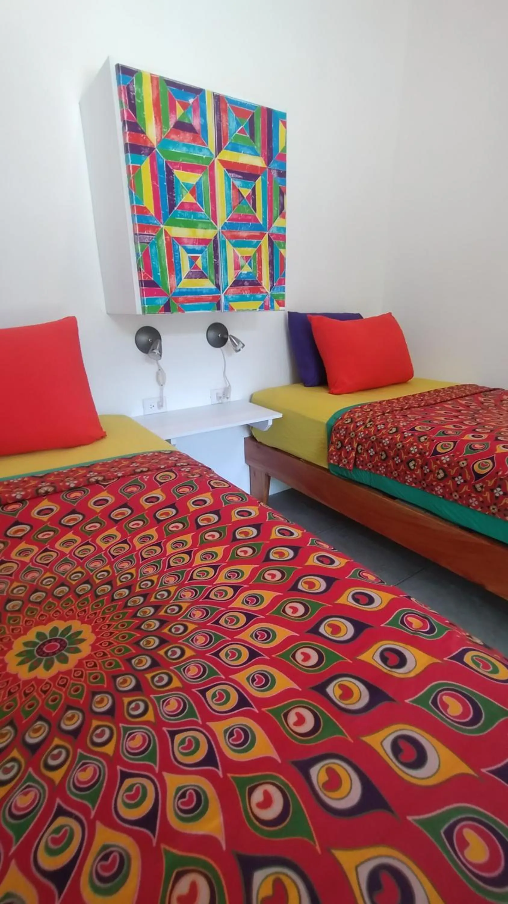 Twin Room with Private Bathroom in Casajungla Hostel