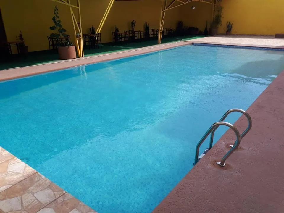 Swimming pool in Hotel Costa Pacifico