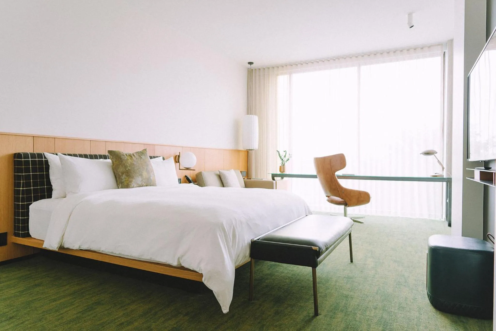 Bedroom, Bed in The Loren Hotel Austin