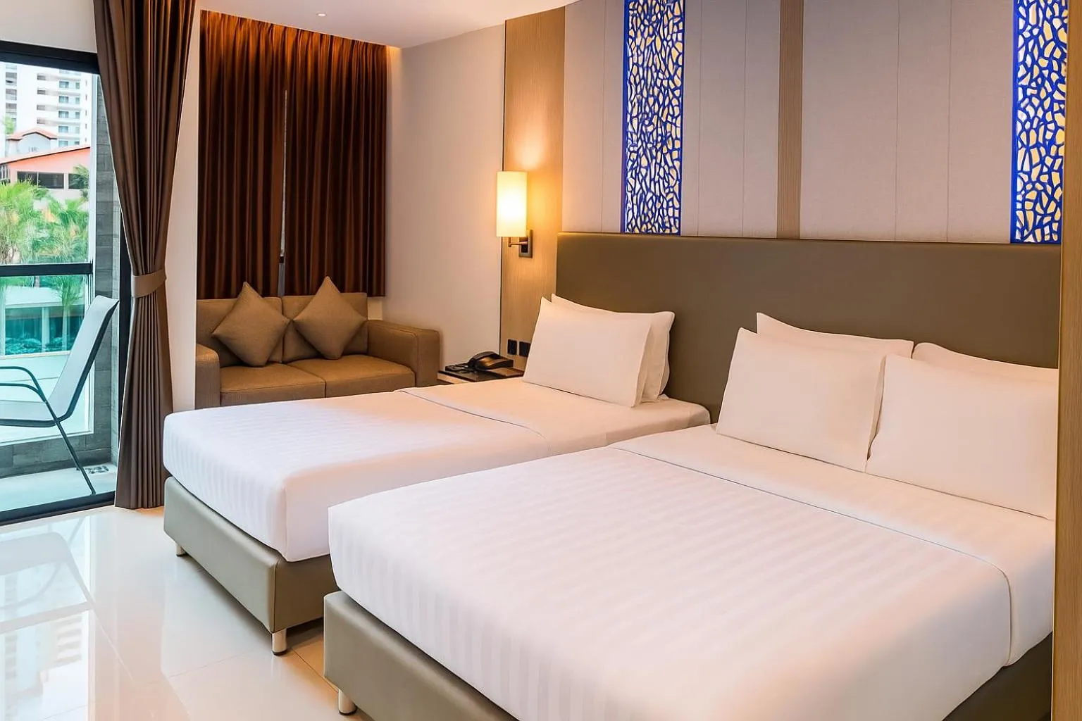 Bedroom, Bed in THE TJ HOTEL Pattaya