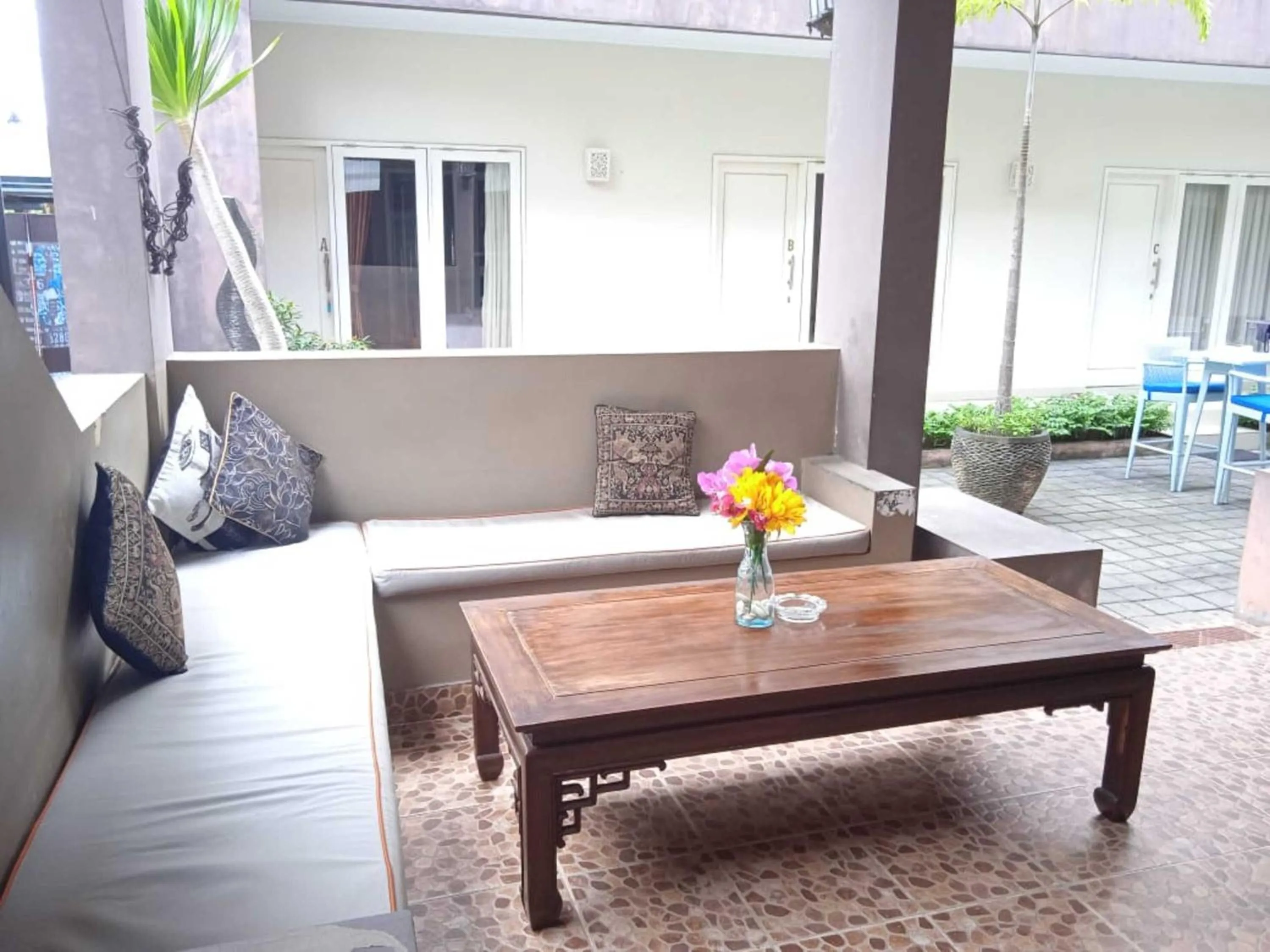 Lobby or reception in Gaing Mas Residence By Gaing Mas Group