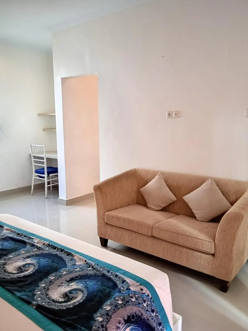 Living room in Gaing Mas Residence By Gaing Mas Group