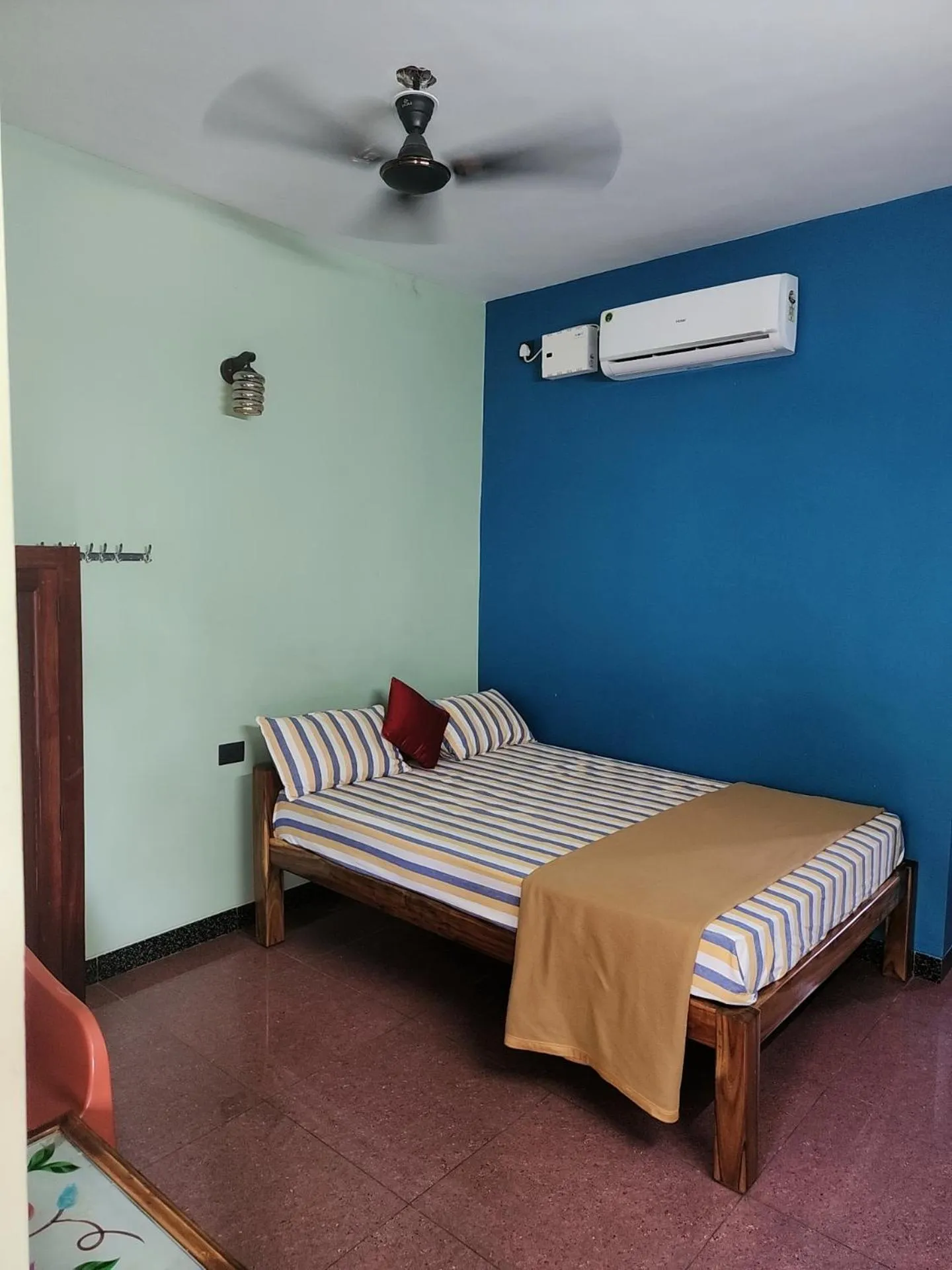 Bed in Paradise Forest Resort