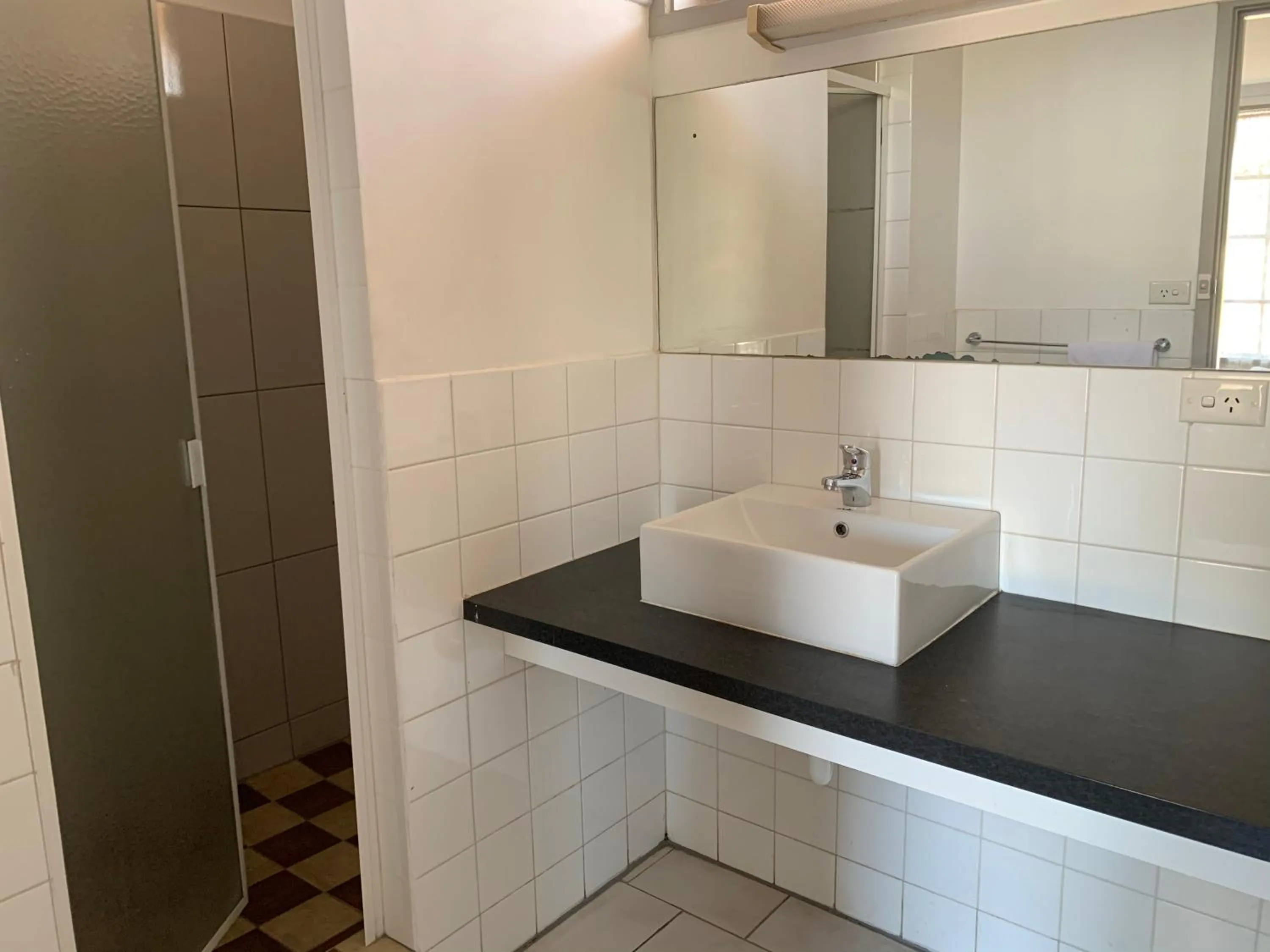 Beaconsfield Lodge Motel