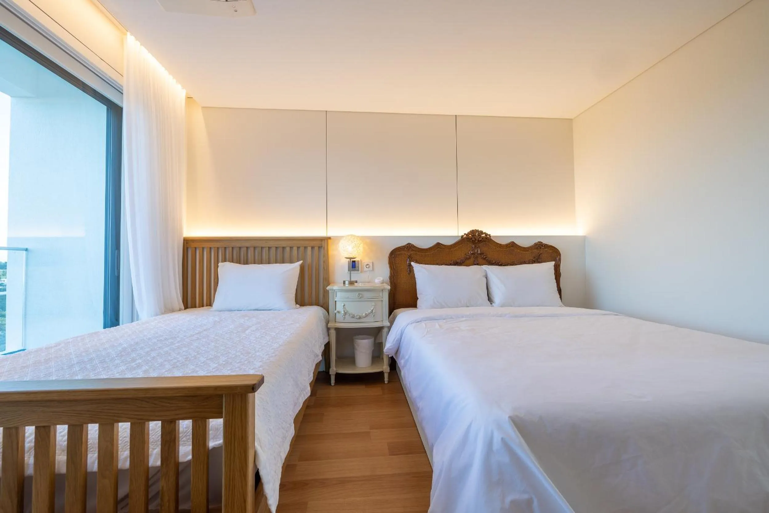 Bed in Jeju BunkerHotel&Resort