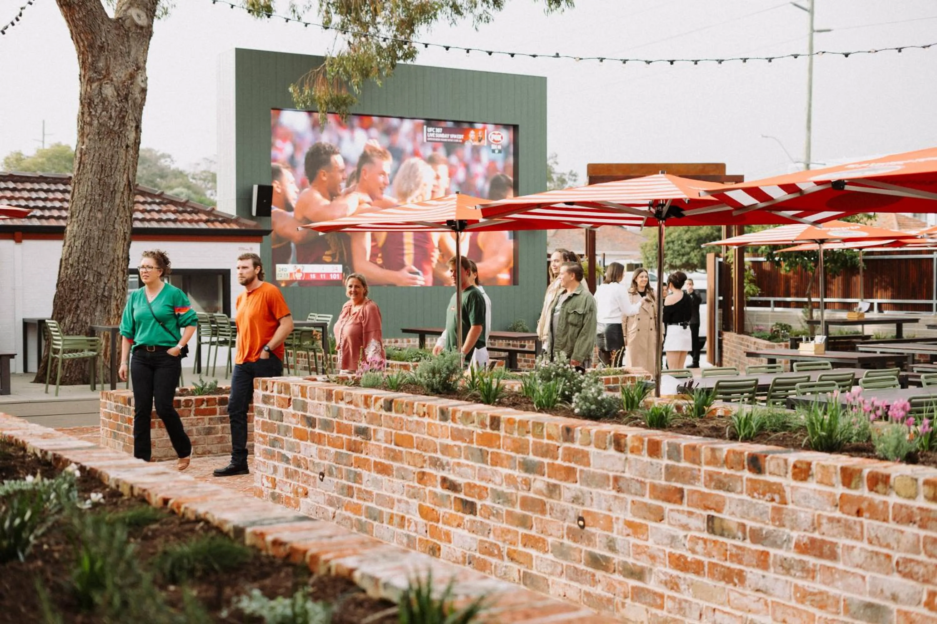 Restaurant/places to eat in Quality Hotel Bayswater