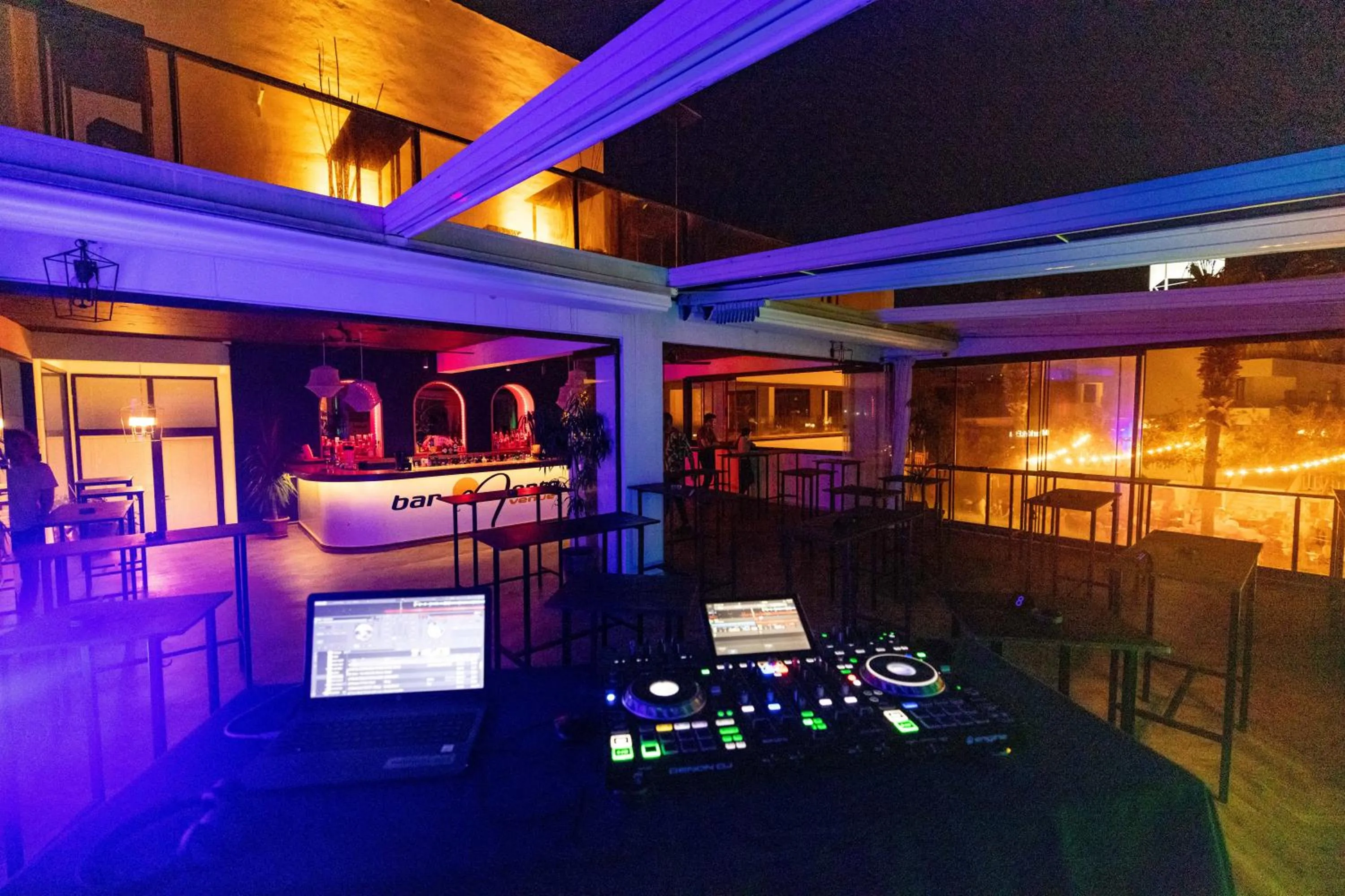 Lounge or bar in Palmonte Suites Hotel & SPA