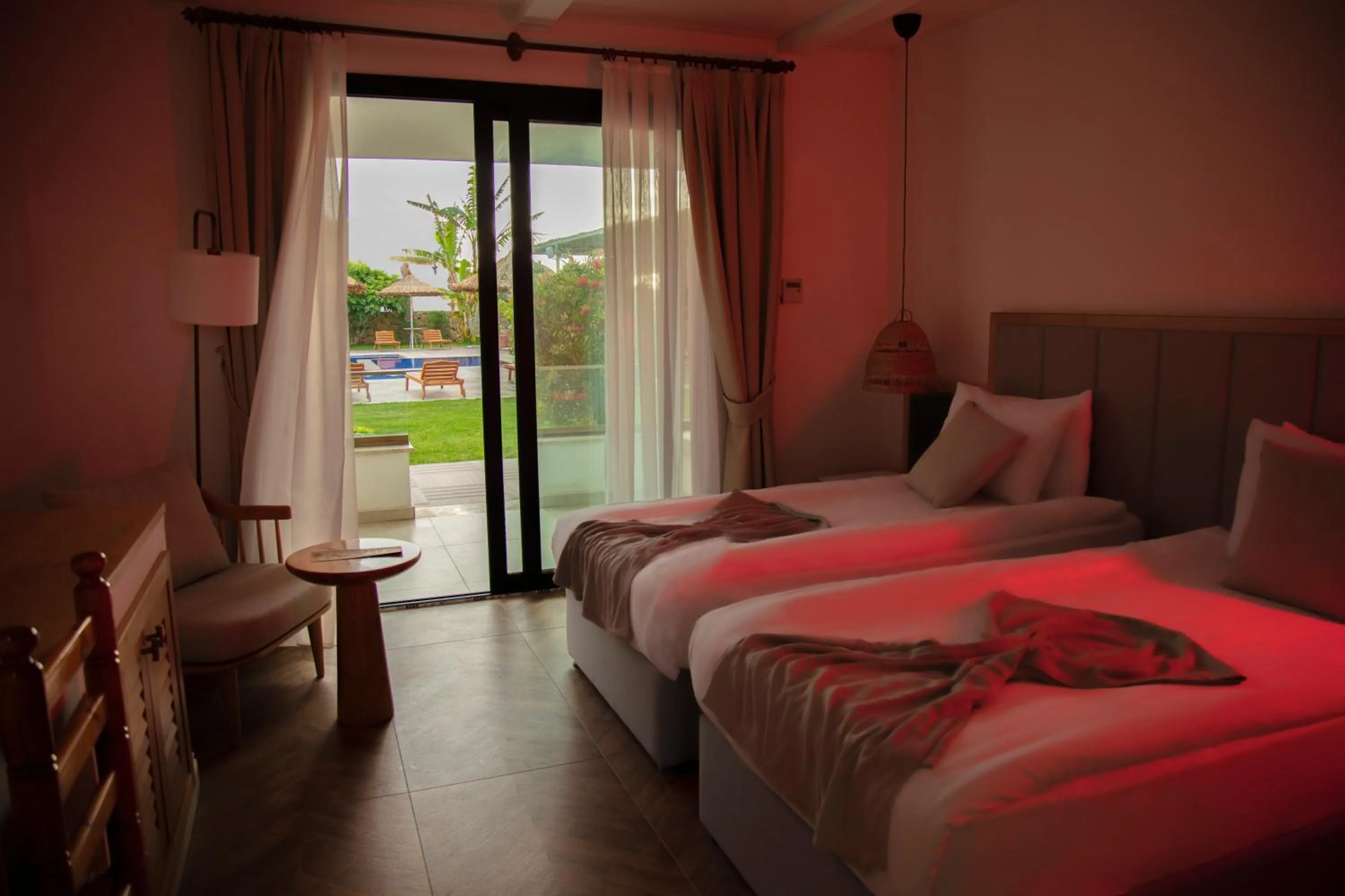 Bed in Palmonte Suites Hotel & SPA