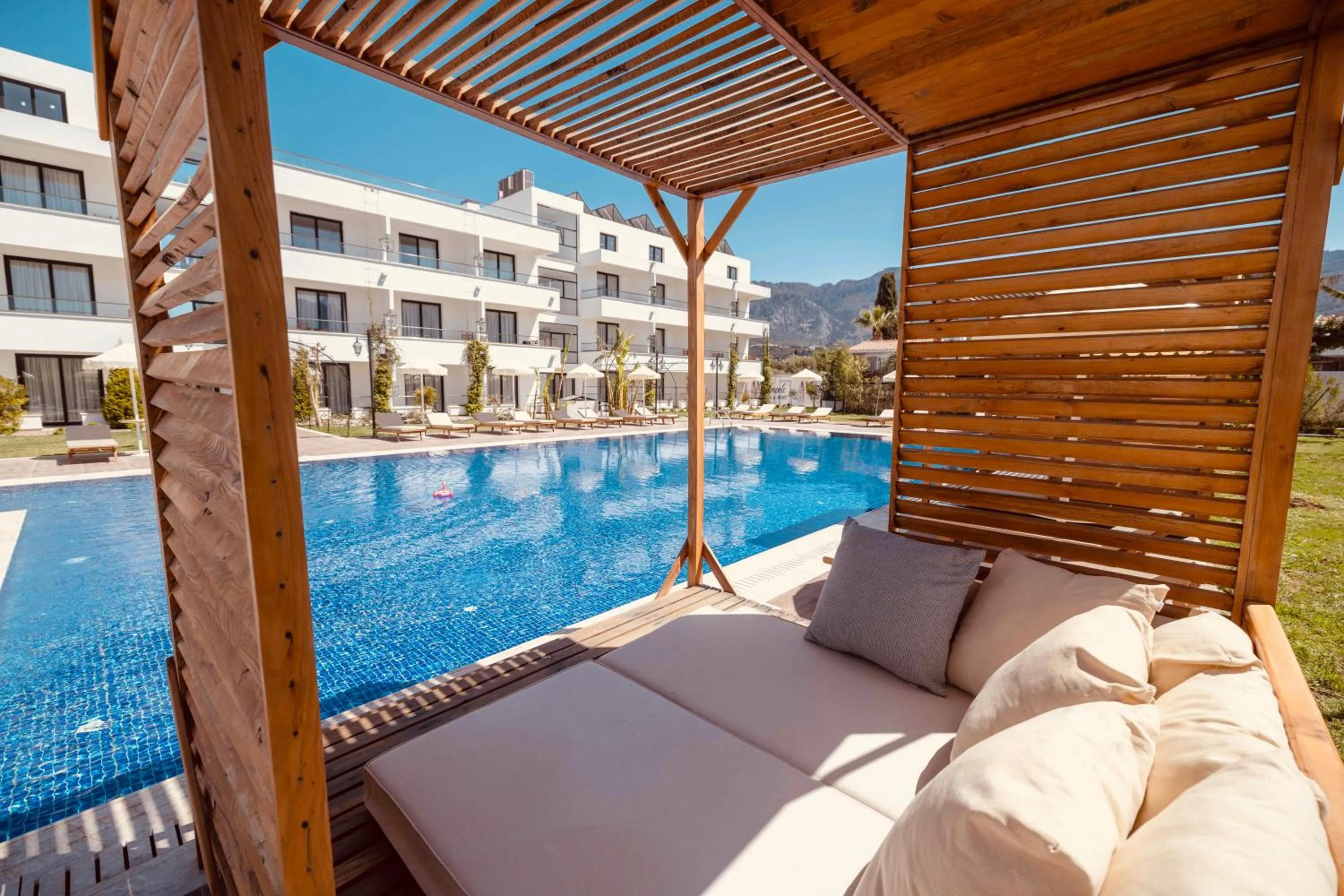 Property building in Palmonte Suites Hotel & SPA