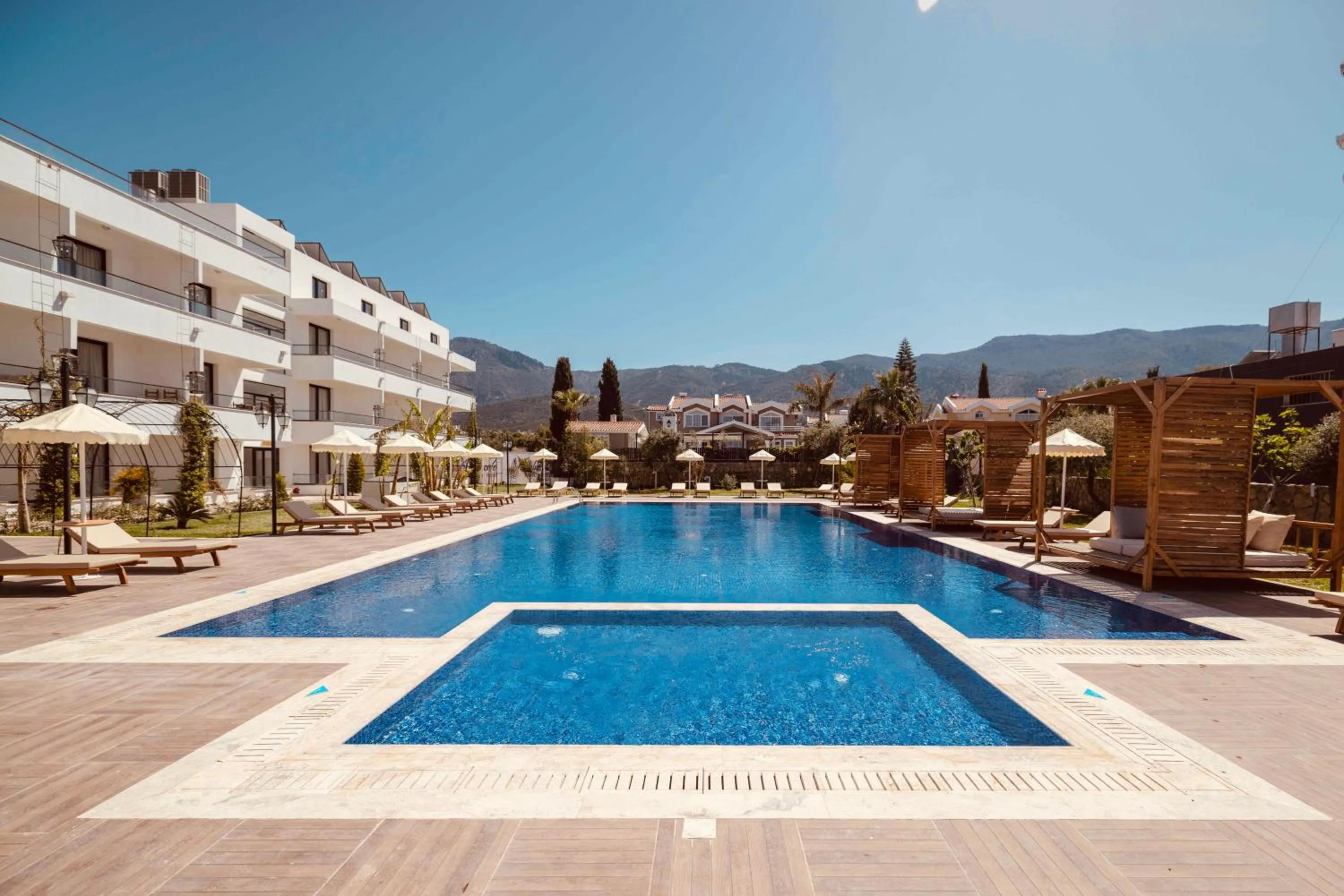 Property building in Palmonte Suites Hotel & SPA