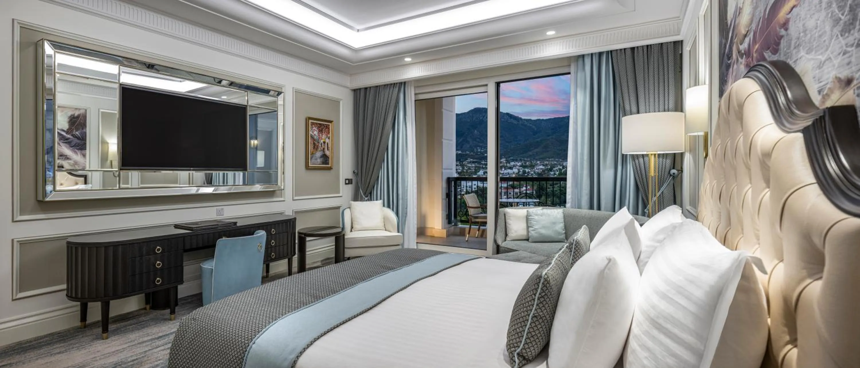 Photo of the whole room in Merit Royal Diamond Hotel & SPA